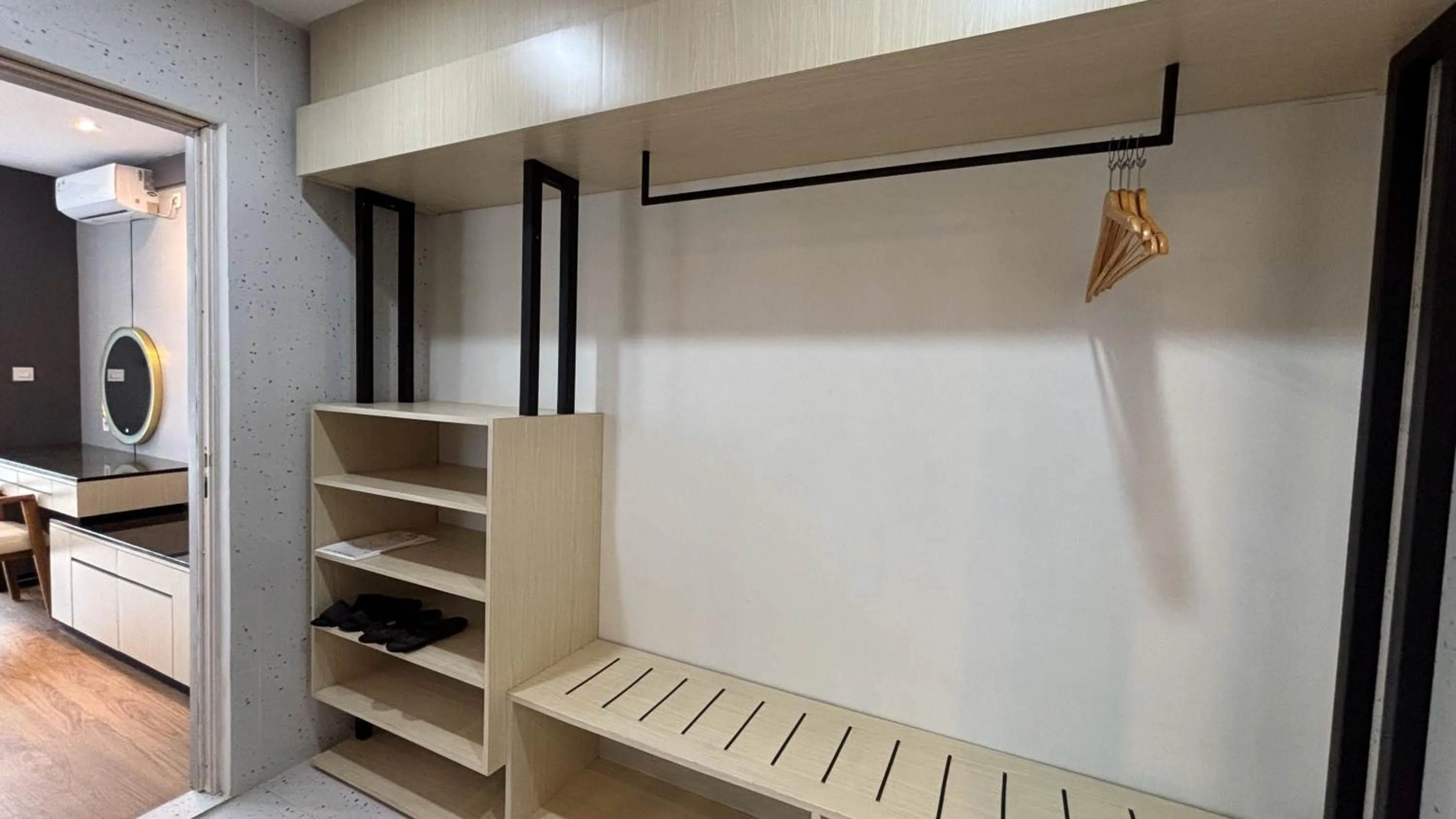 wardrobe in Gulala Azana Hotel & Resort Guci Tegal