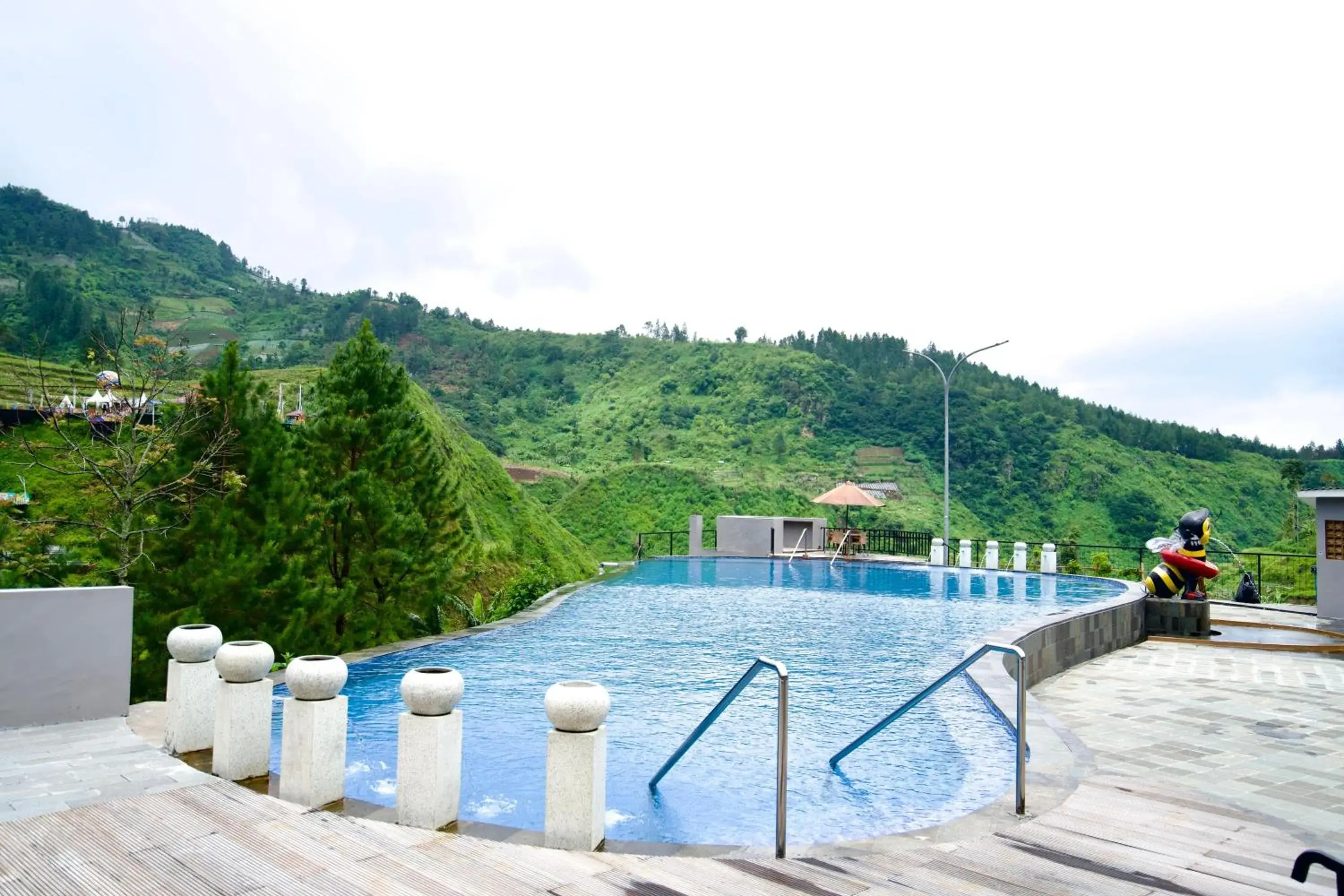 Swimming pool in Gulala Azana Hotel & Resort Guci Tegal Swimming pool in Gulala Azana Hotel & Resort Guci Tegal