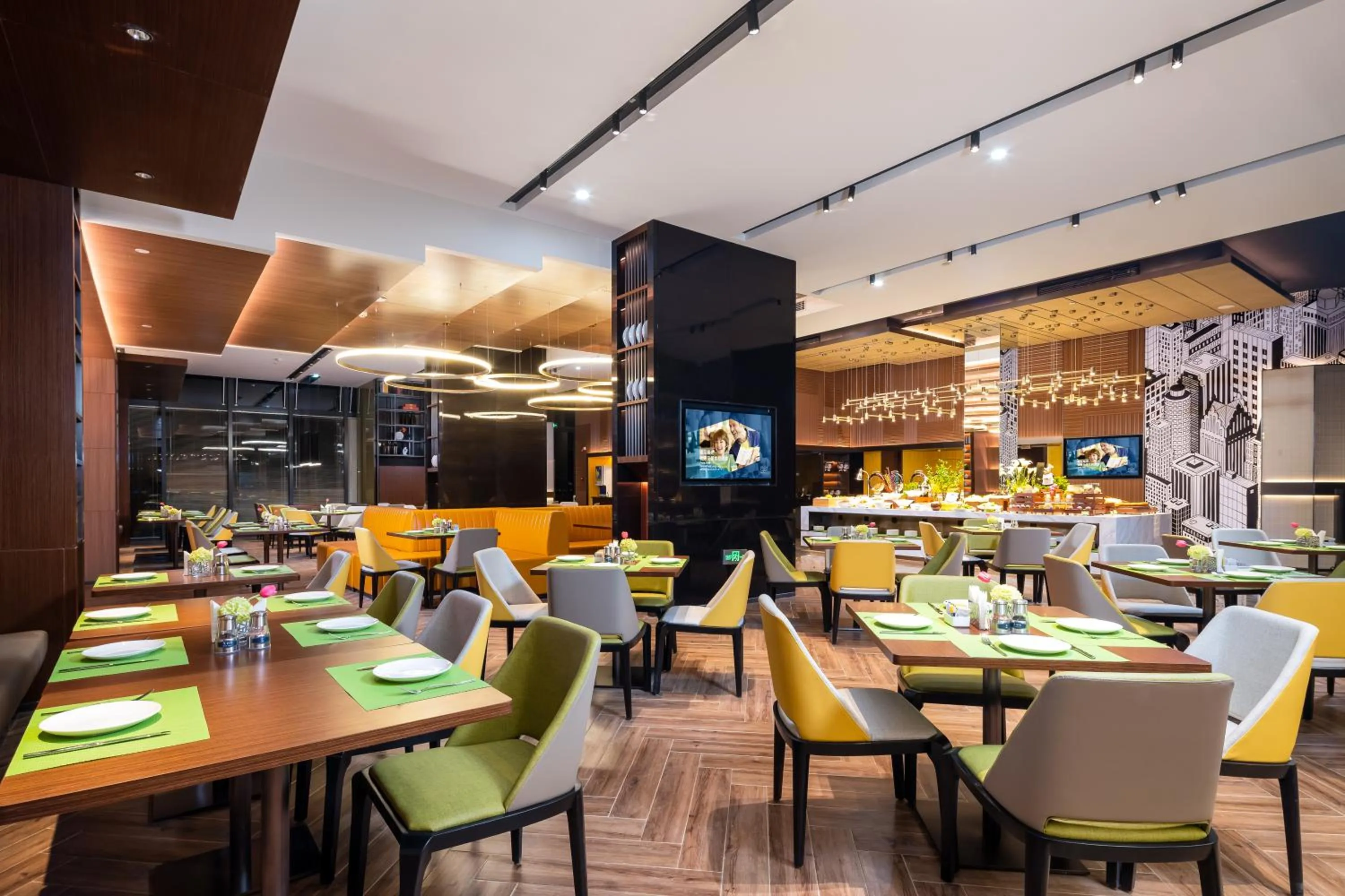 Restaurant/places to eat in Hampton by Hilton Beijing West Railway Station Lize Business District