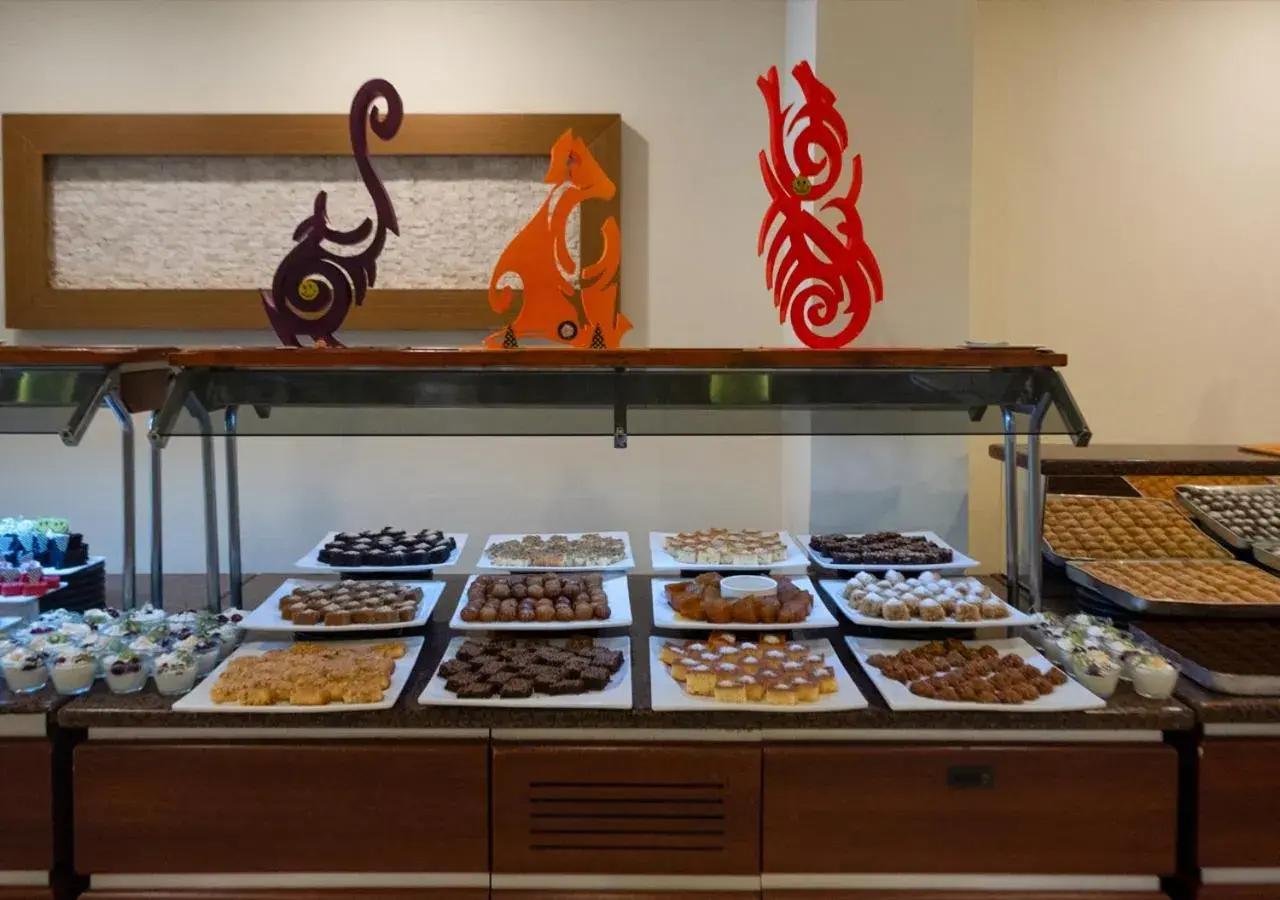 Food and drinks in Xeno Eftalia Resort Hotel Food and drinks in Xeno Eftalia Resort Hotel