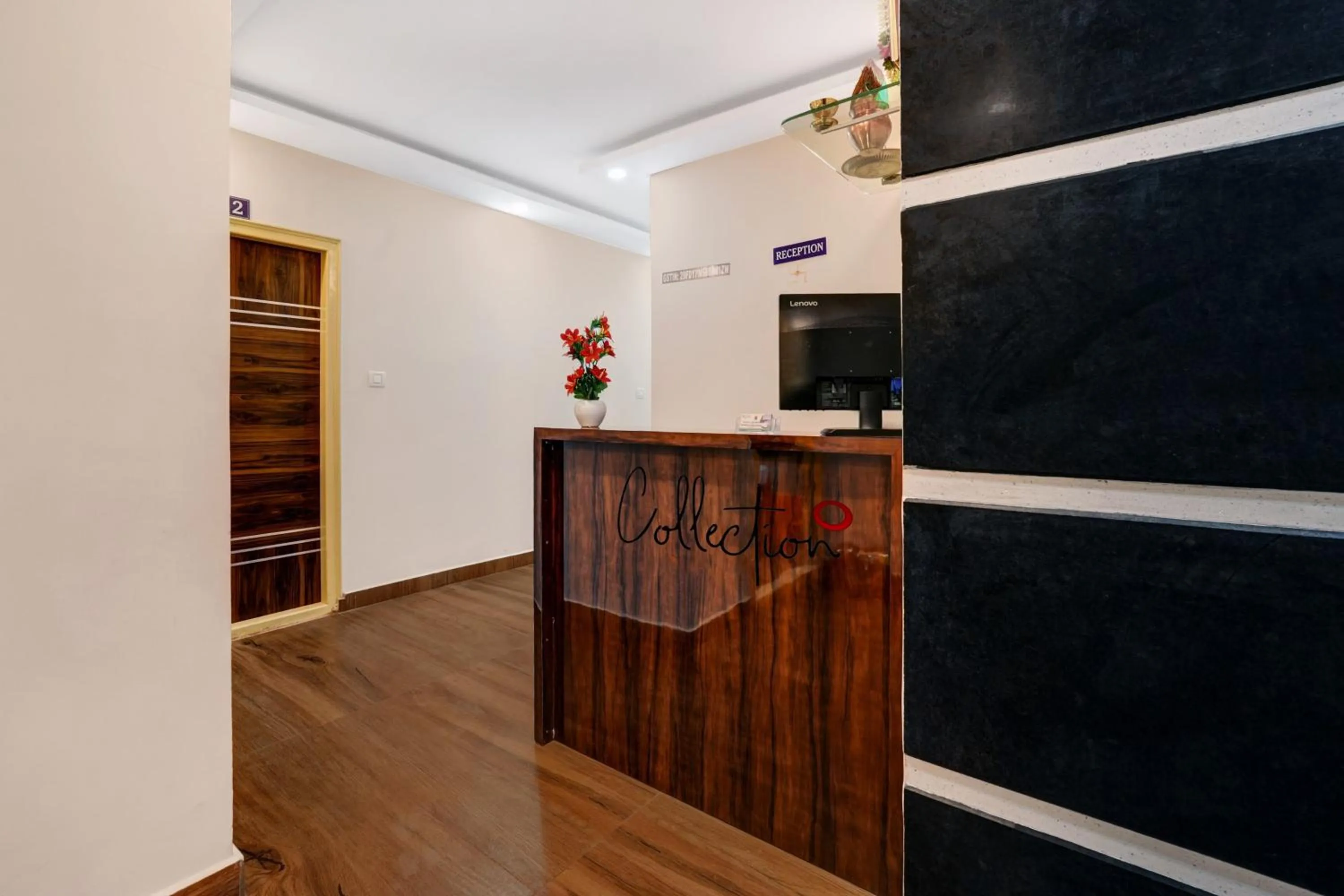 Lobby or reception in Collection O UTSAV GRAND