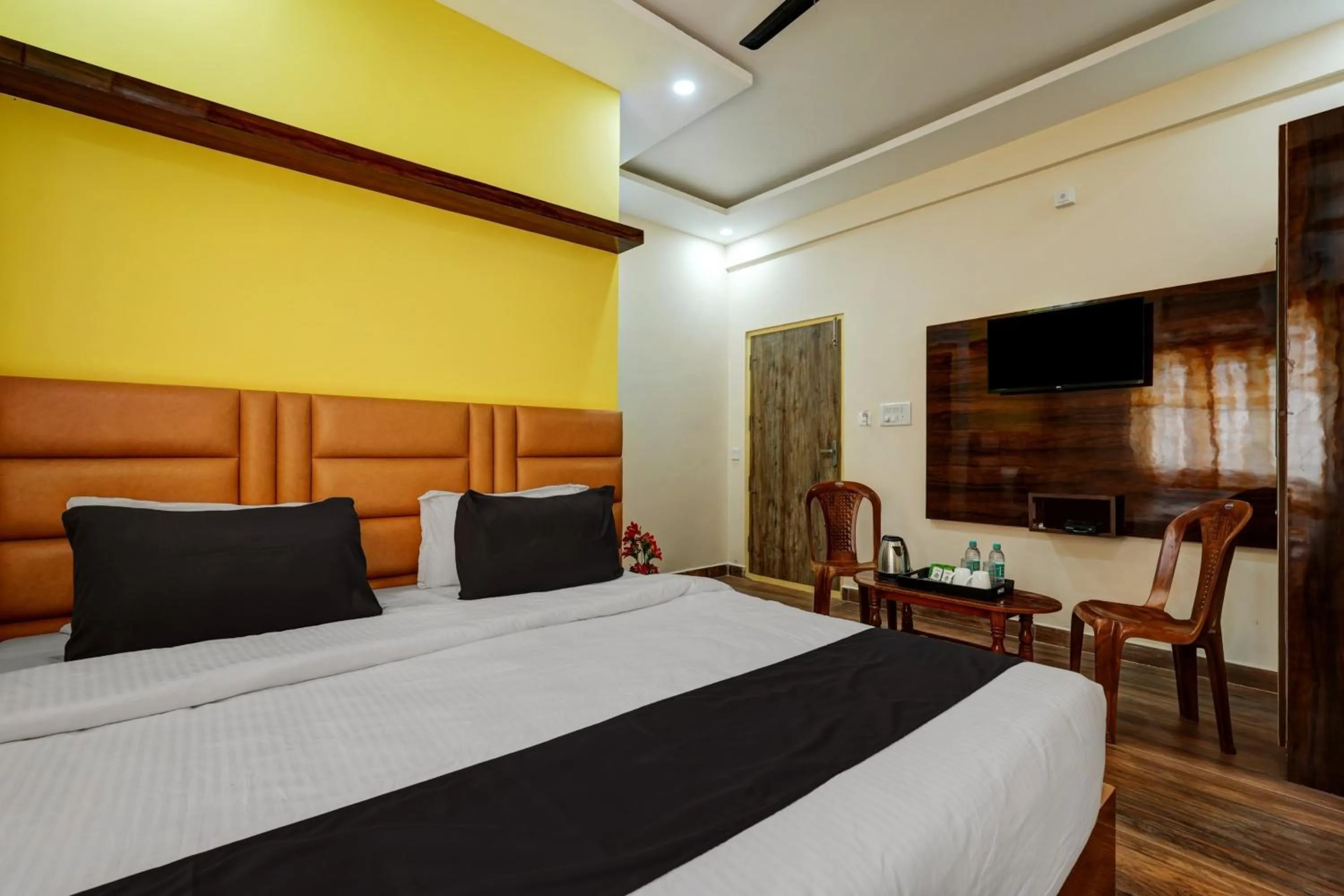 Bedroom, Bed in Collection O UTSAV GRAND