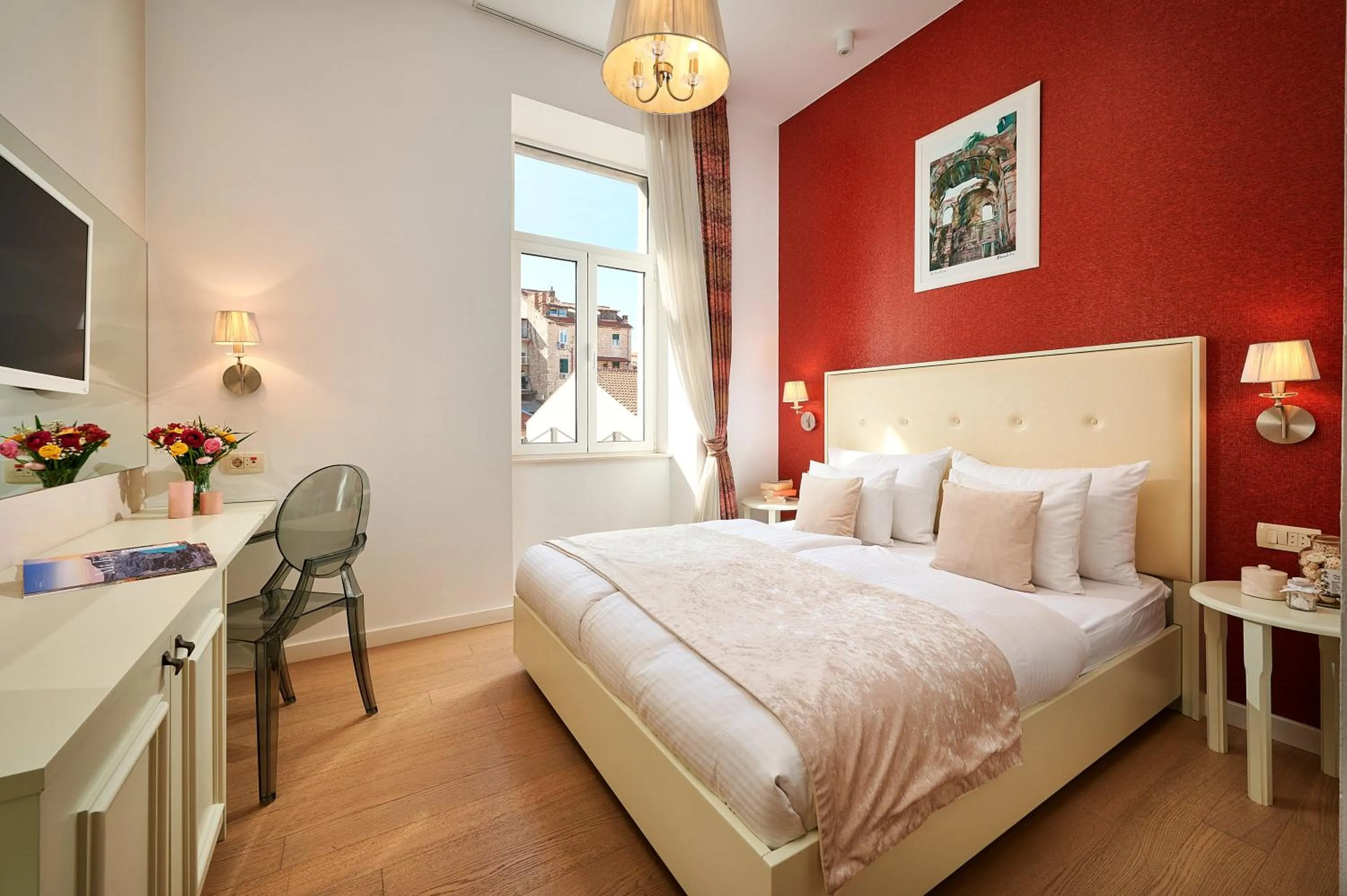 Marmont City Rooms