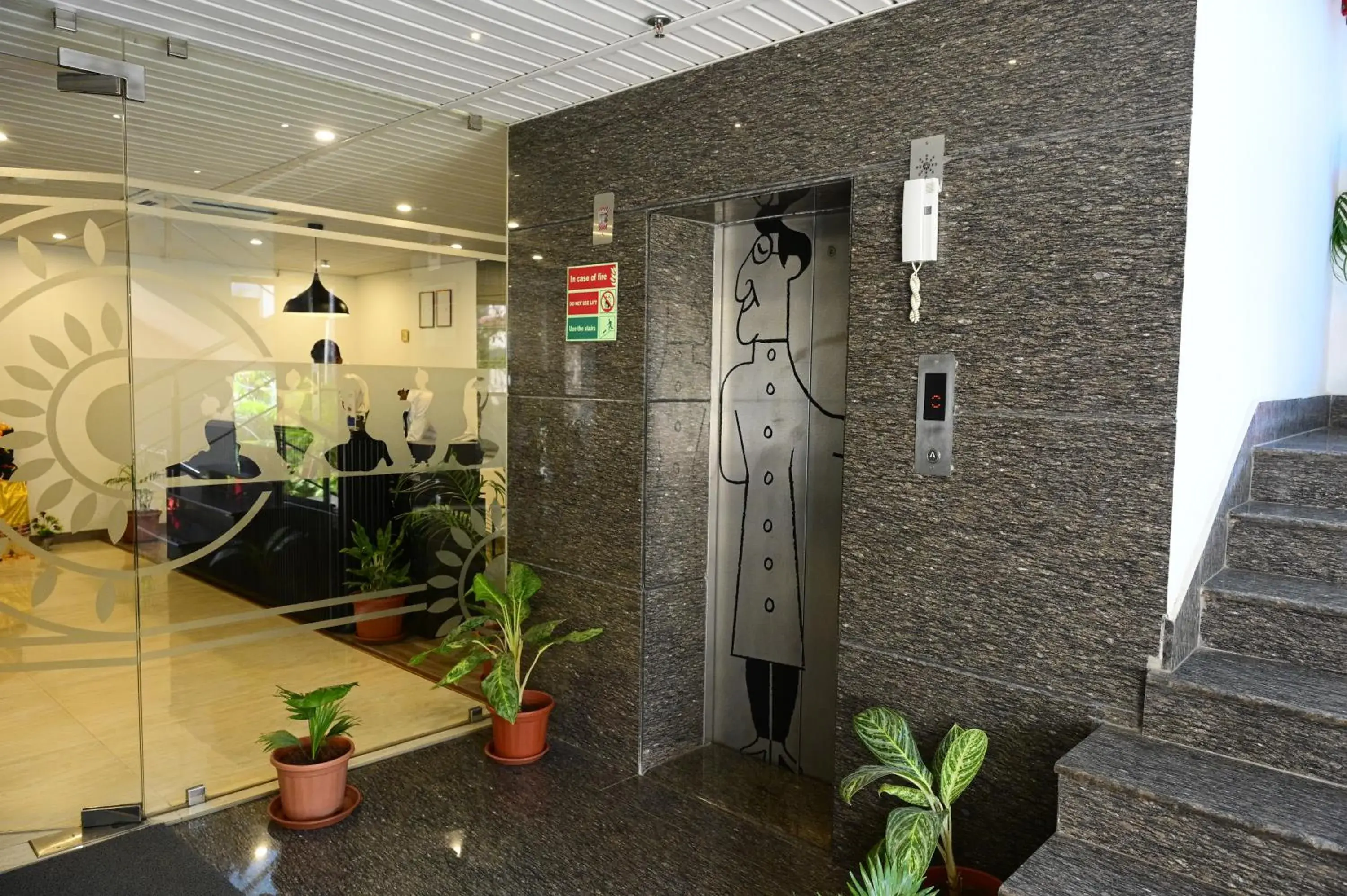 SM Hives Business Hotel SM Hives Business Hotel