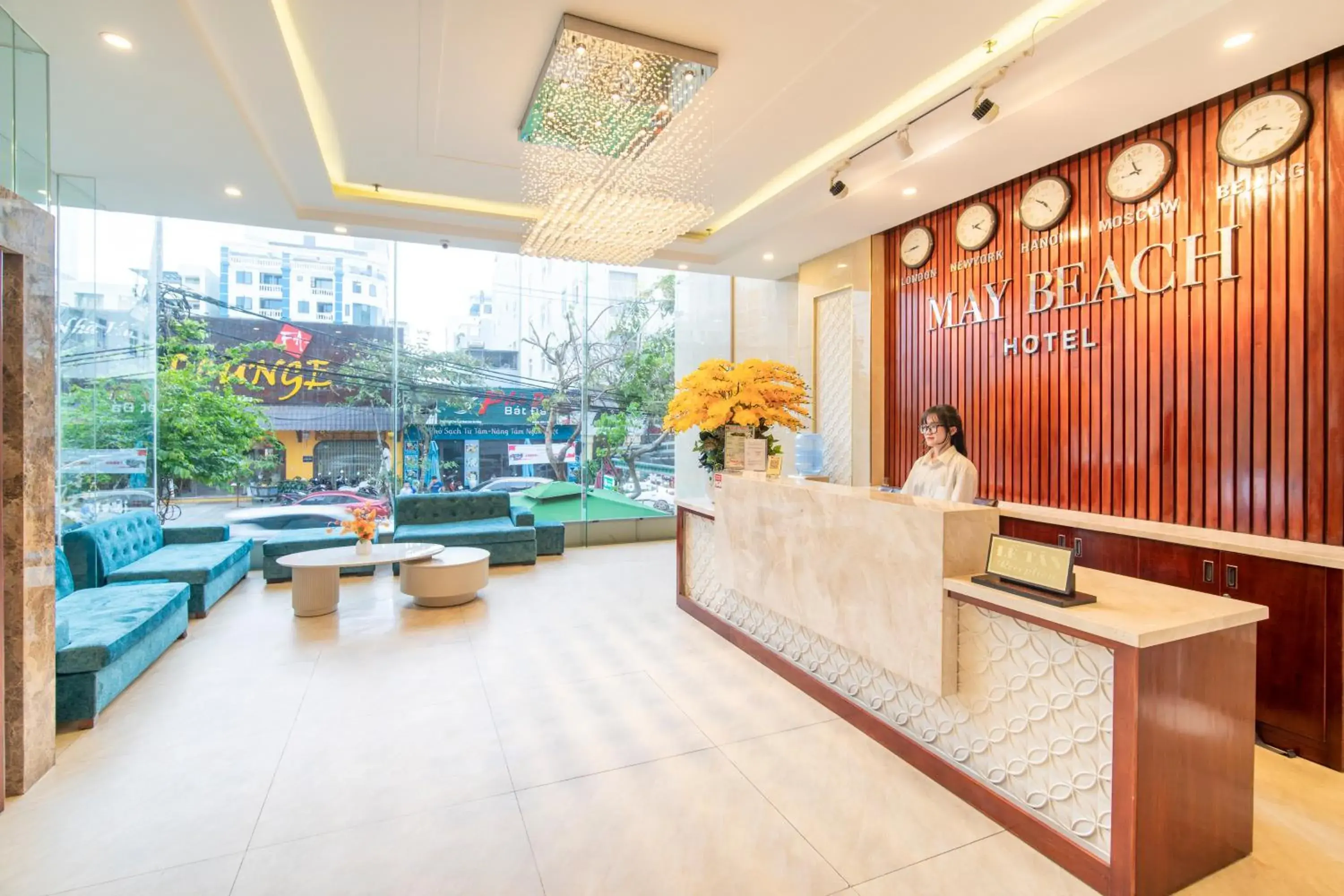 Living room in May Beach Hotel Living room in May Beach Hotel