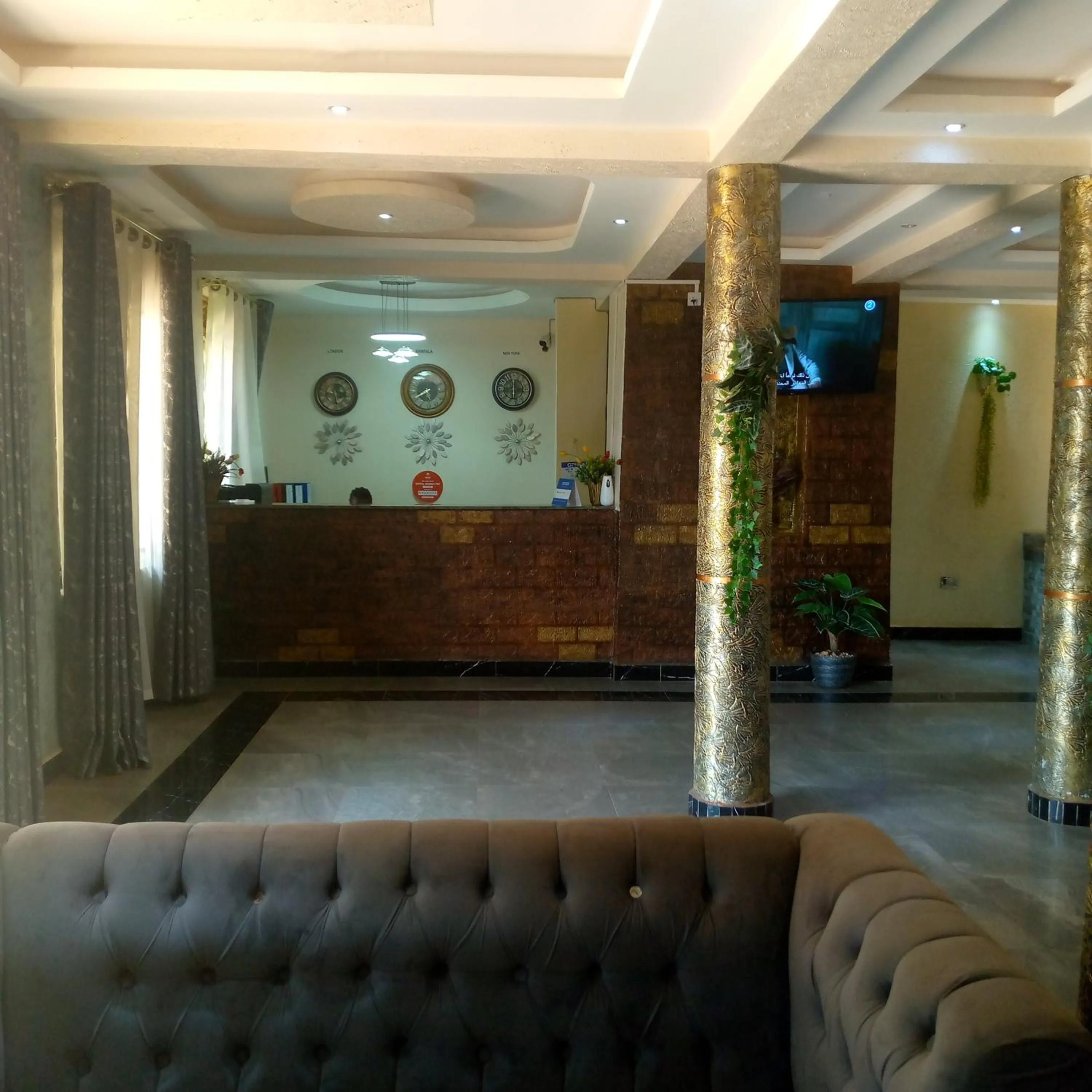 Lobby or reception in HOTEL ZEPTAN