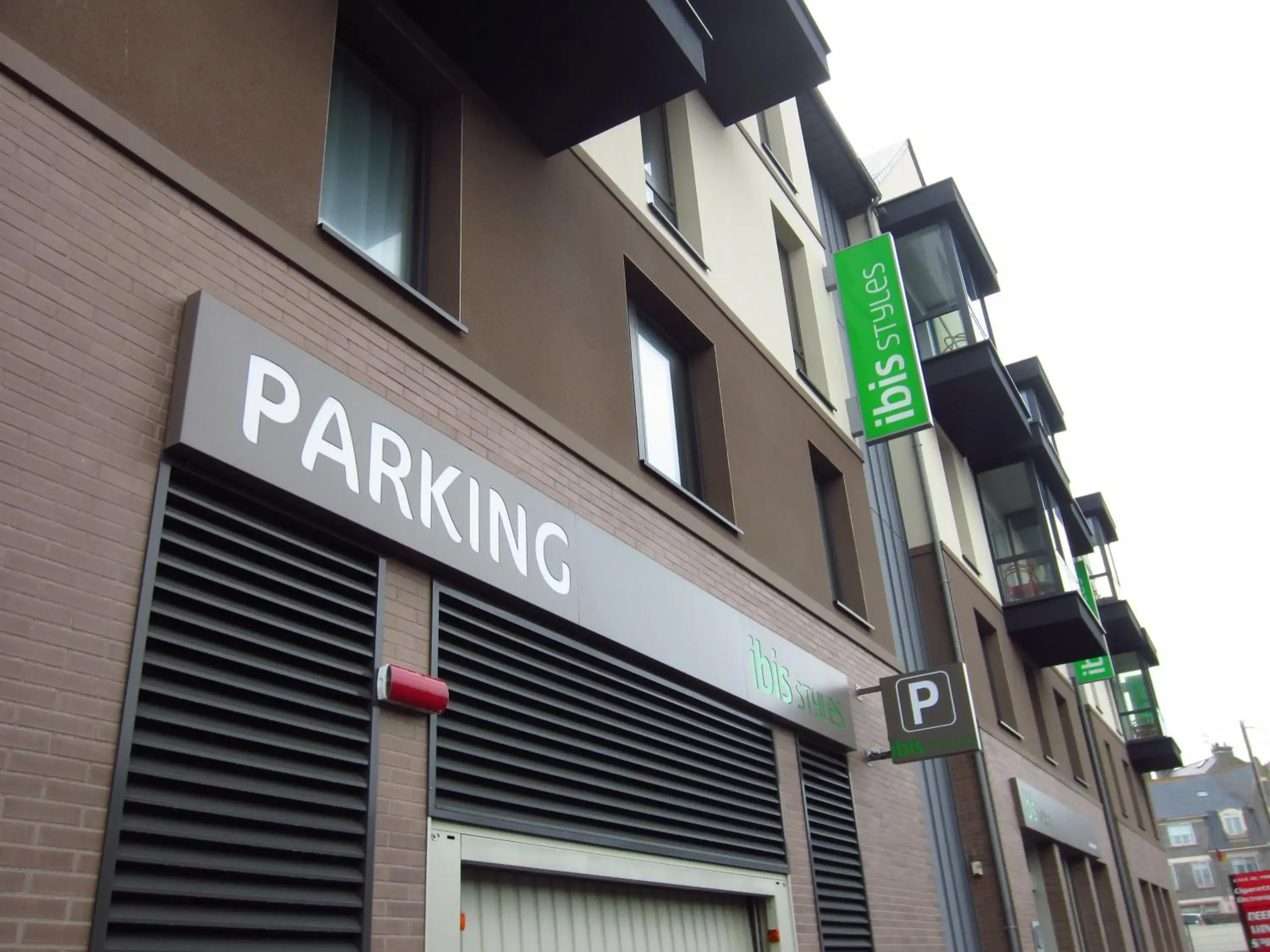 Facade/entrance in ibis Styles Saint Malo Port Facade/entrance in ibis Styles Saint Malo Port