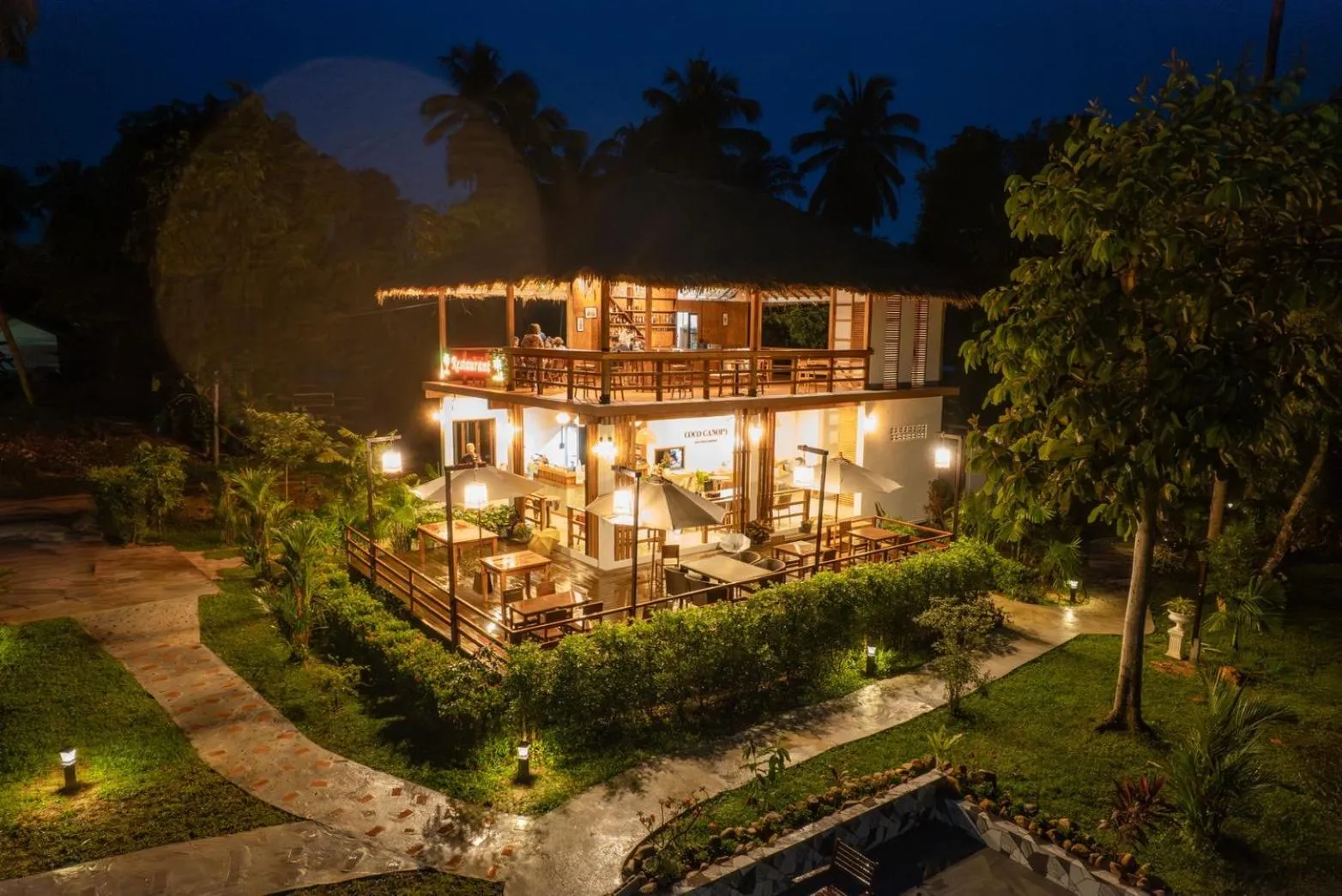 COCO Canopy Boutique Resort