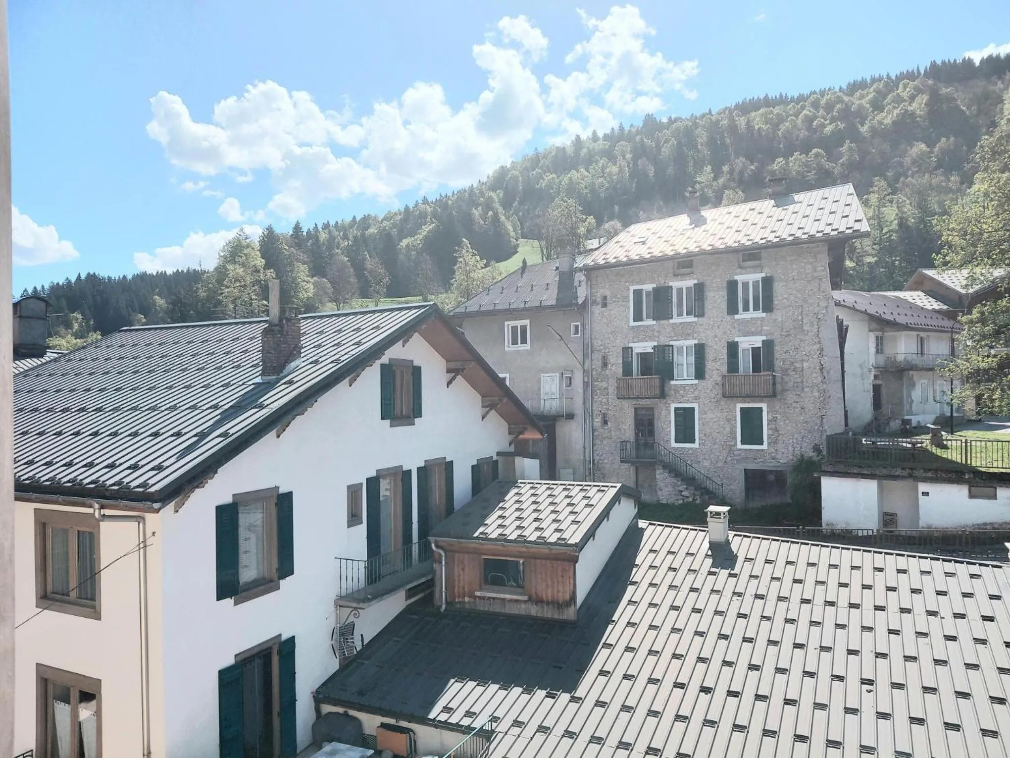 City view in Hôtel Le MontBlanc