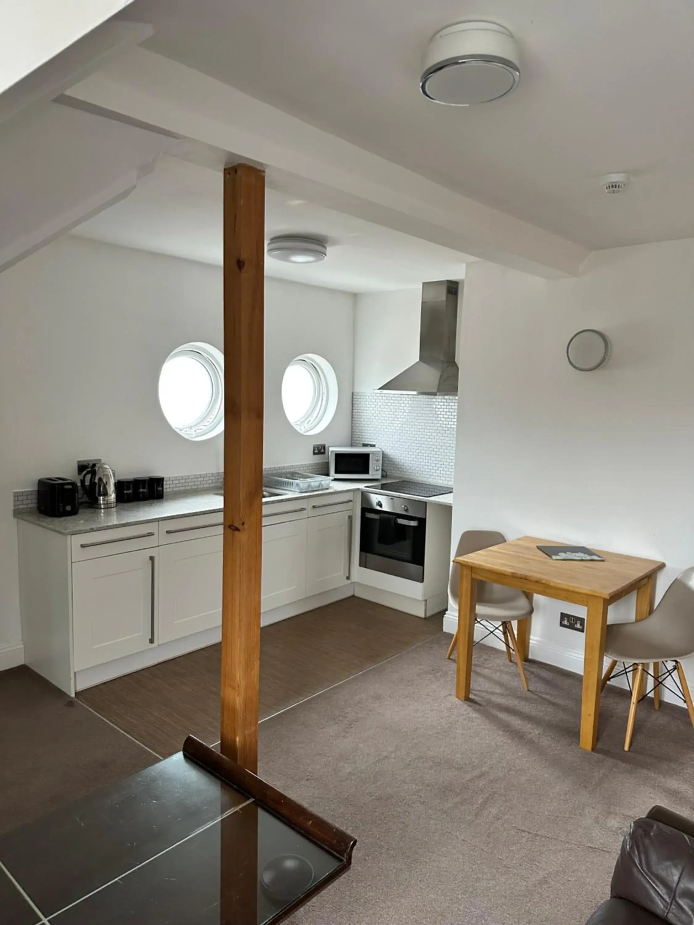 kitchen, Kitchen/Kitchenette in Alum Chine Beach House