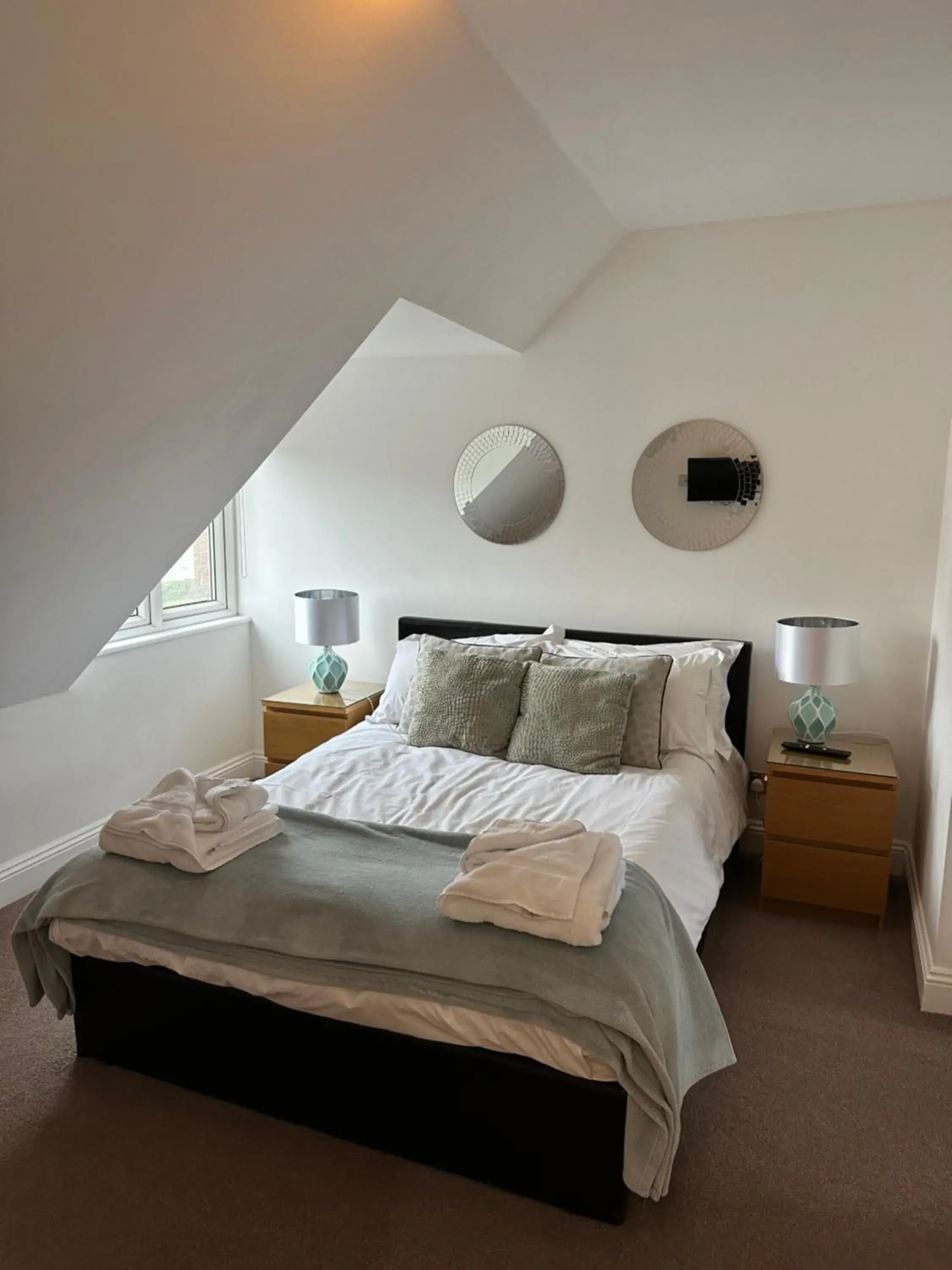 Bedroom, Bed in Alum Chine Beach House