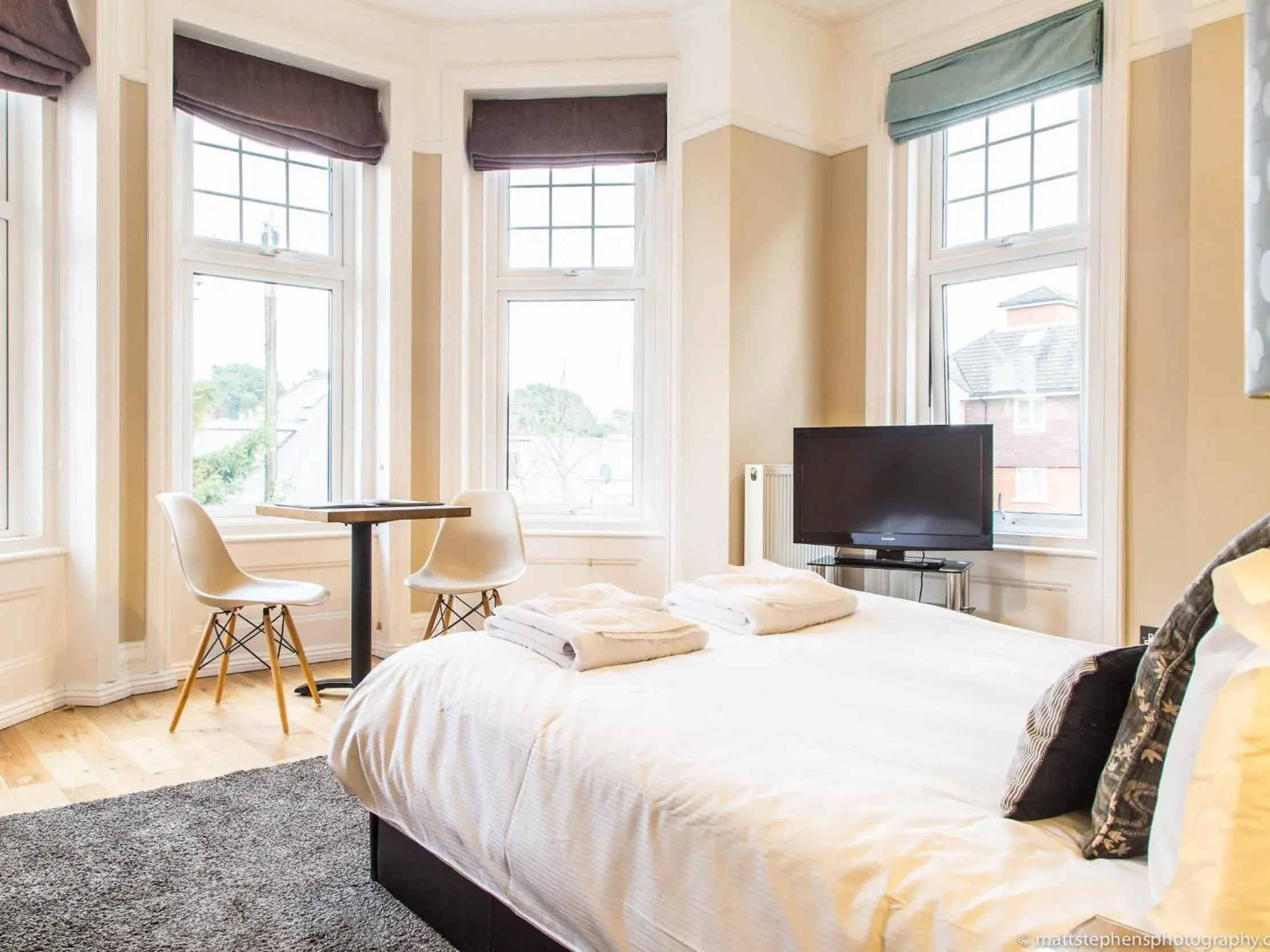 Bedroom, TV/Entertainment Center in Alum Chine Beach House