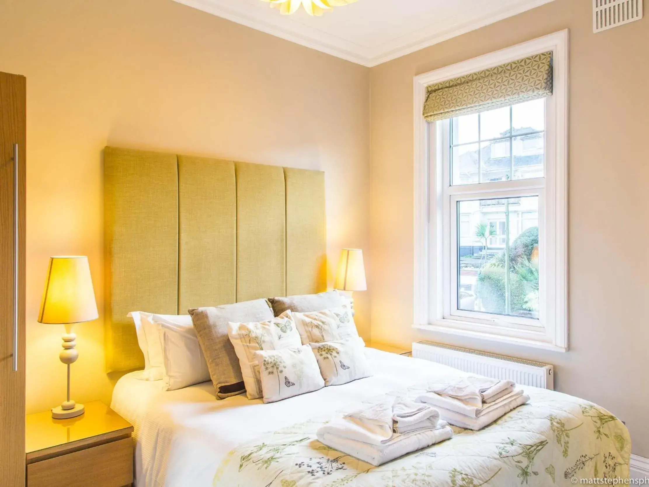 Bedroom, Bed in Alum Chine Beach House