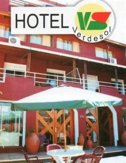 Facade/entrance in Hotel Verde Sol