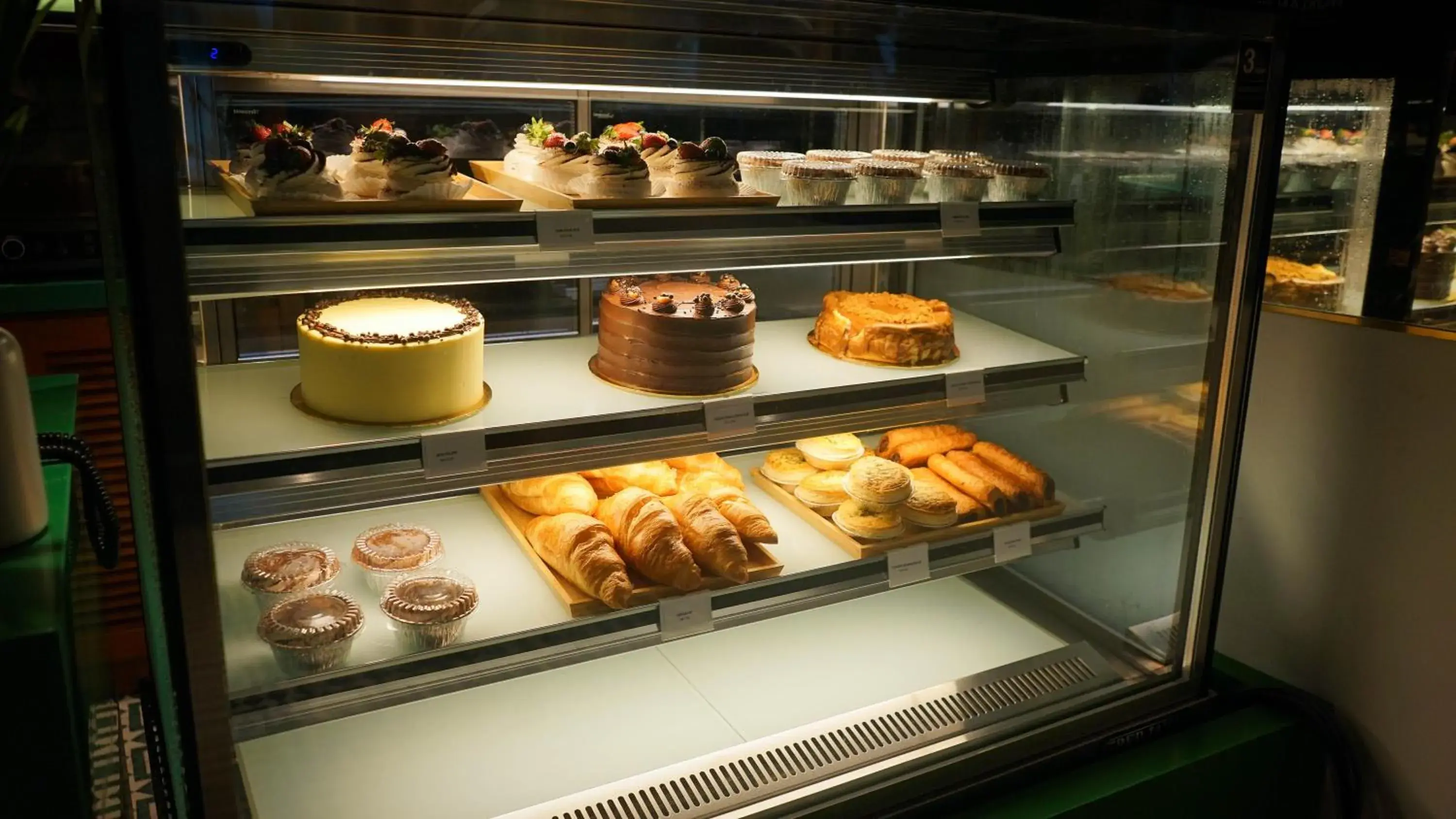 Restaurant/places to eat in The Payang Hotel Restaurant/places to eat in The Payang Hotel