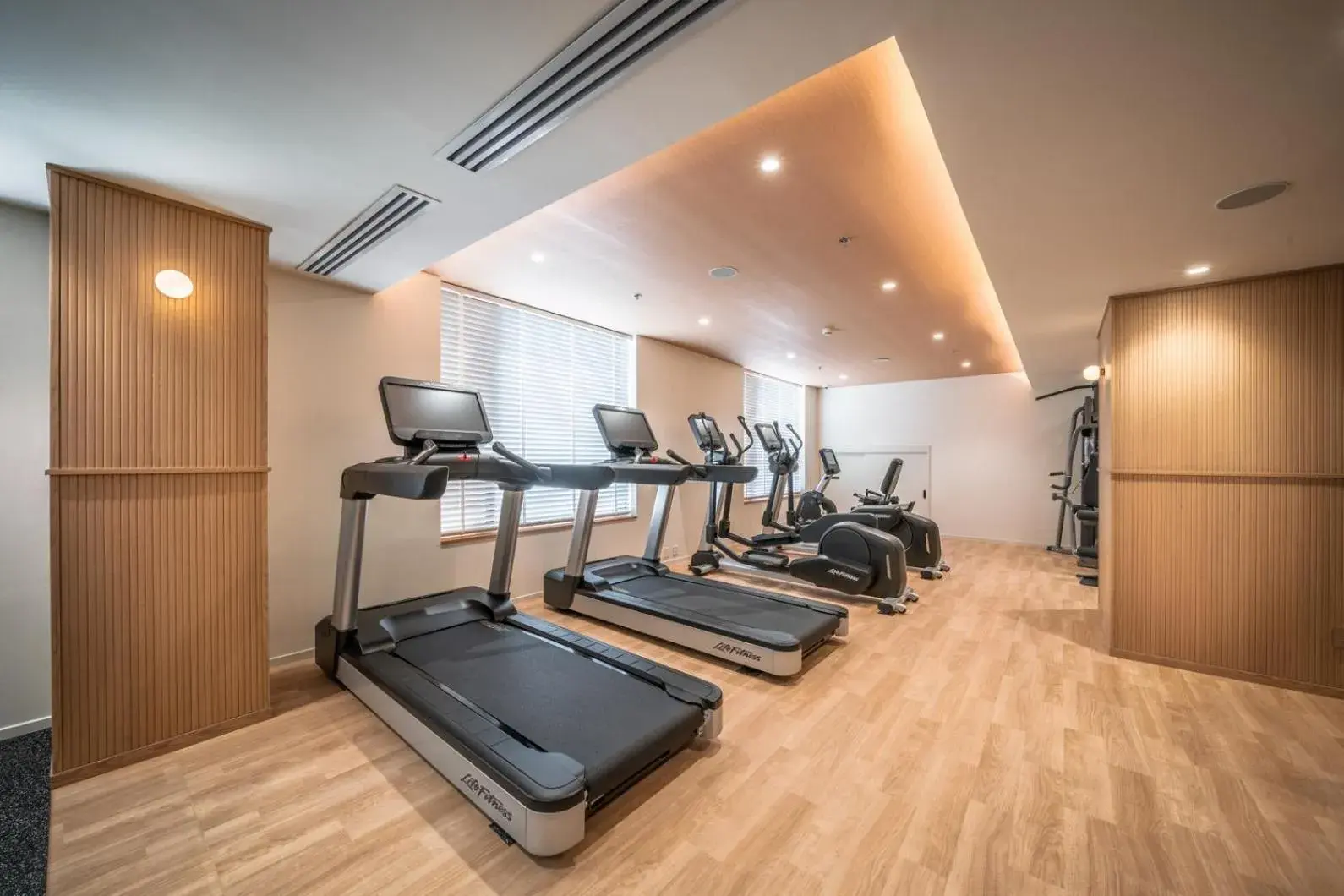 Fitness centre/facilities in Sotetsu Grand Fresa Bangkok Fitness centre/facilities in Sotetsu Grand Fresa Bangkok