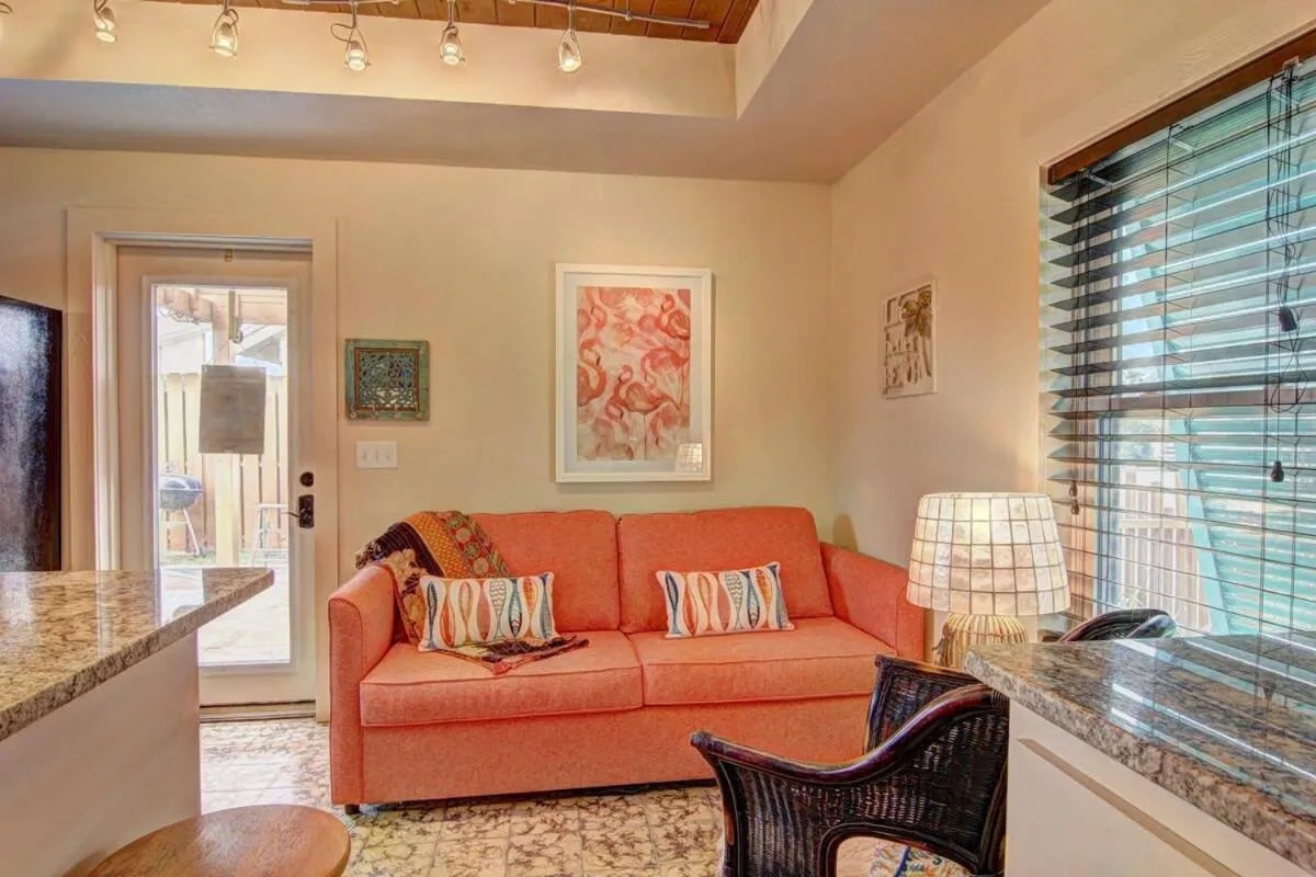 Lorna Beach Cottage at Spanish Village
