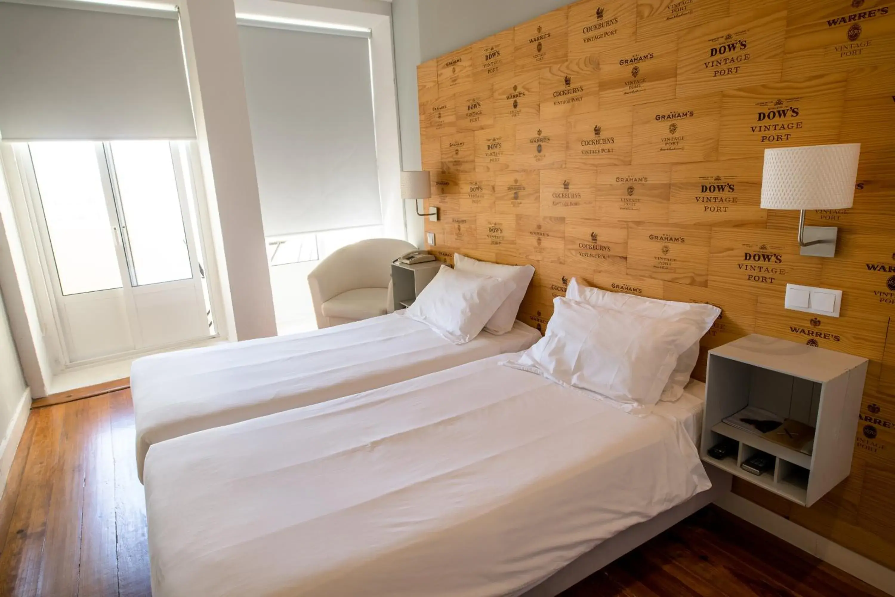 Bed in Decanting Porto House Bed in Decanting Porto House