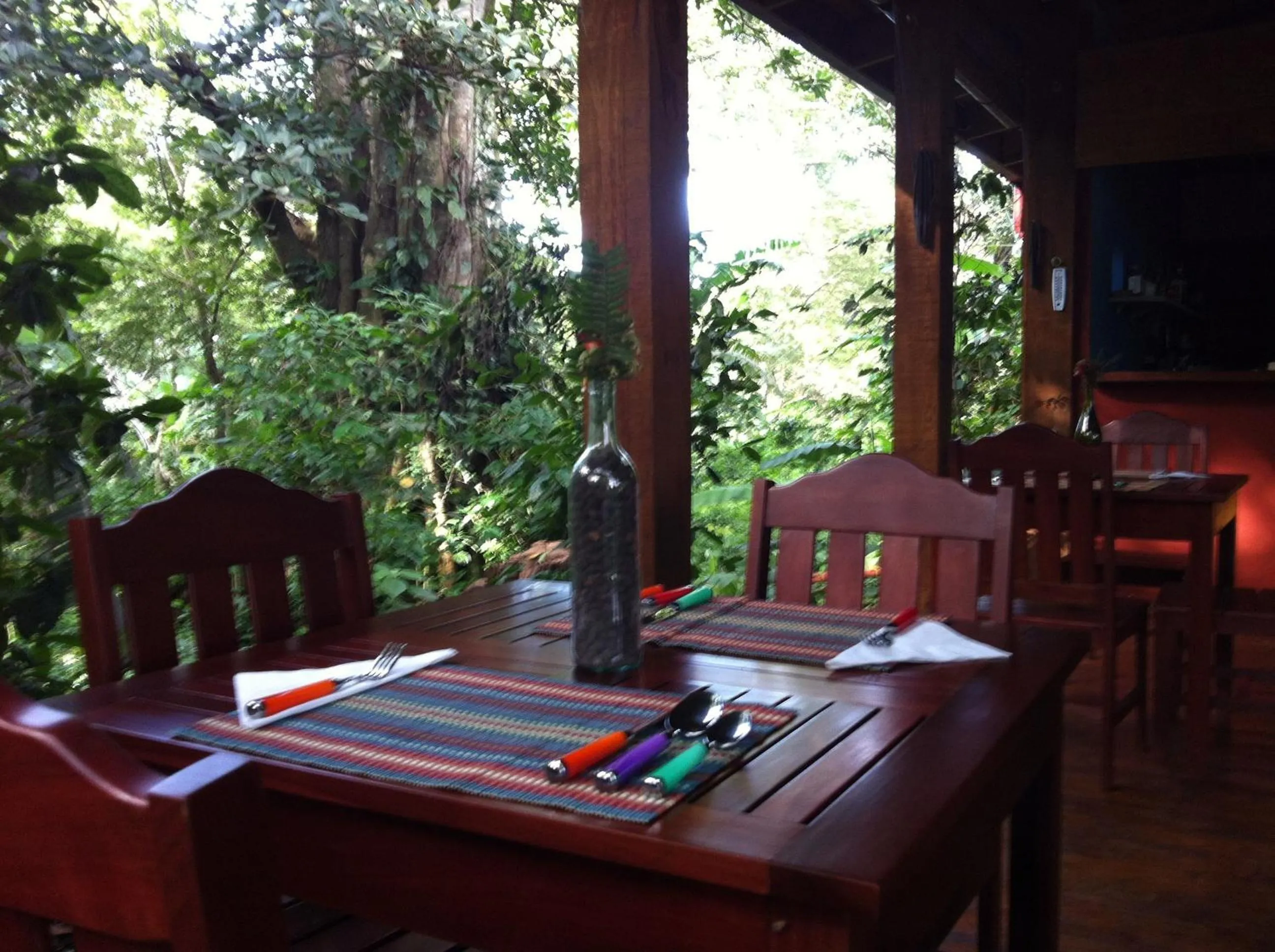 Restaurant/places to eat in Mombacho Lodge