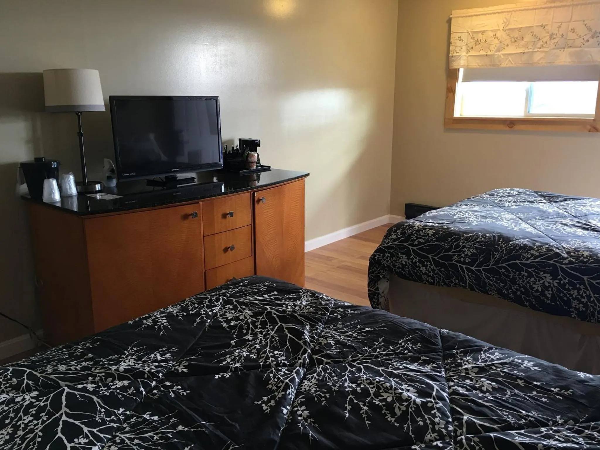 Bed in White Birches Motel