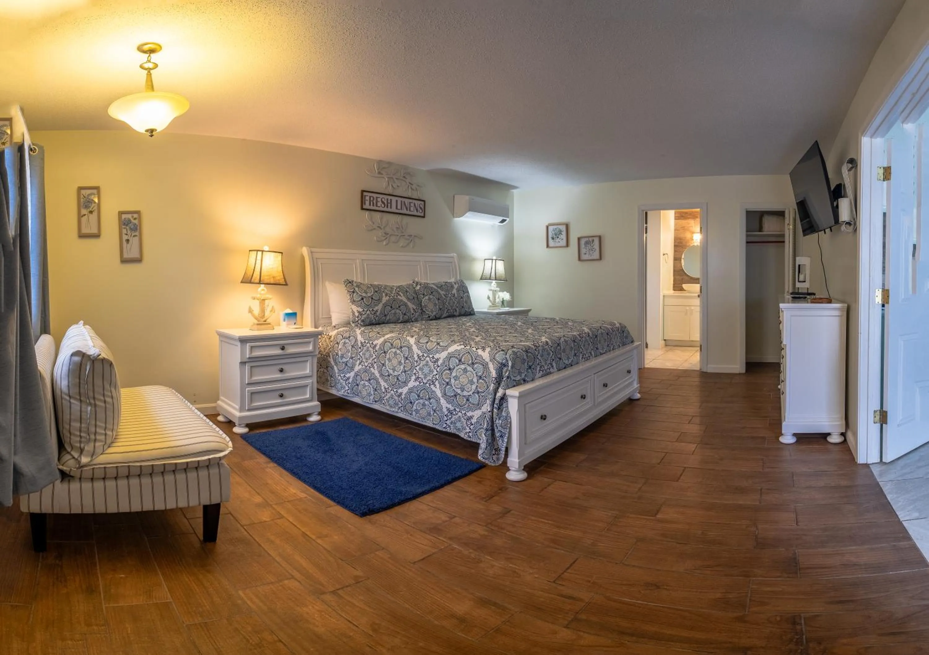 Bed in White Birches Motel