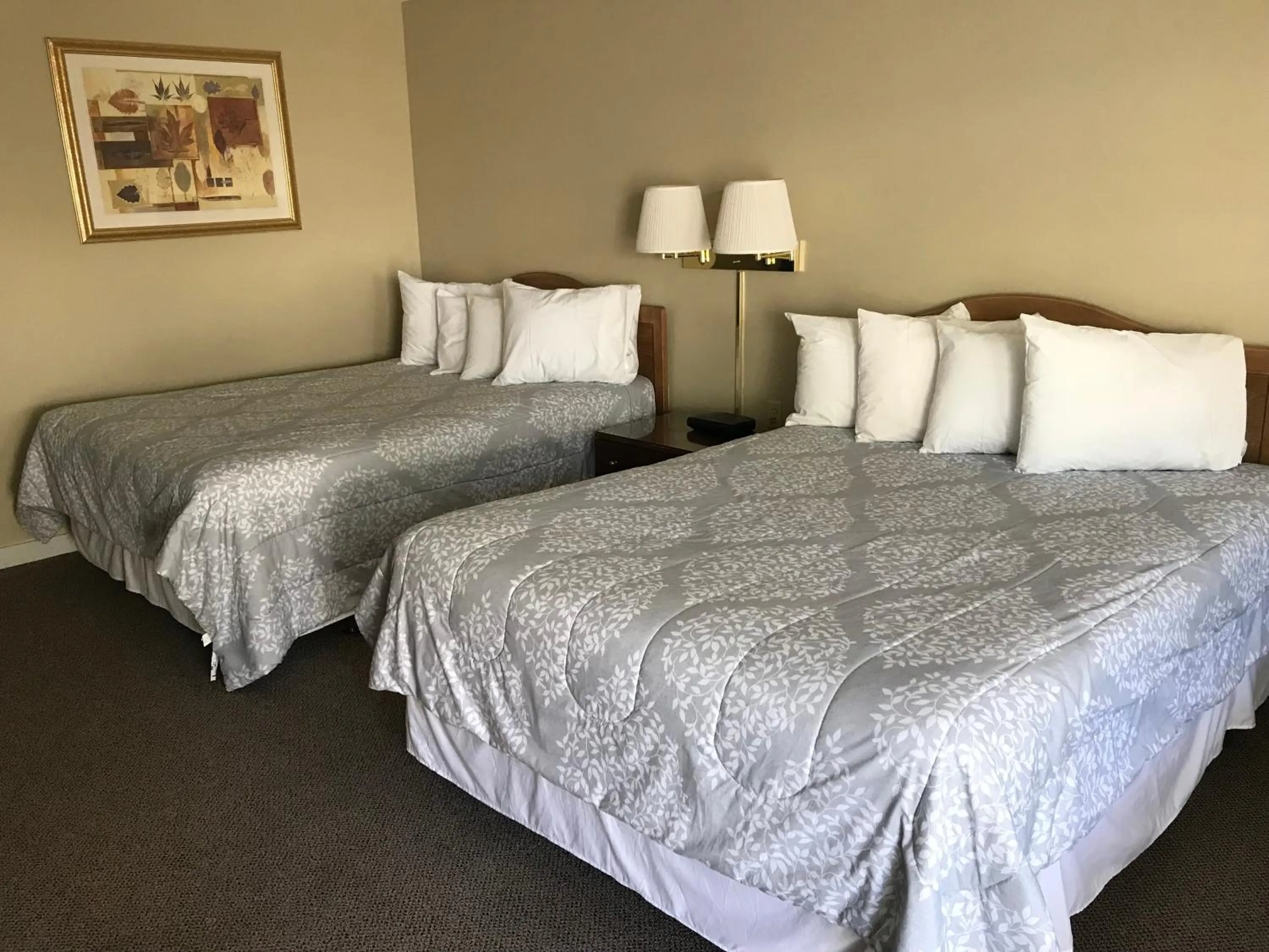 Bed in White Birches Motel