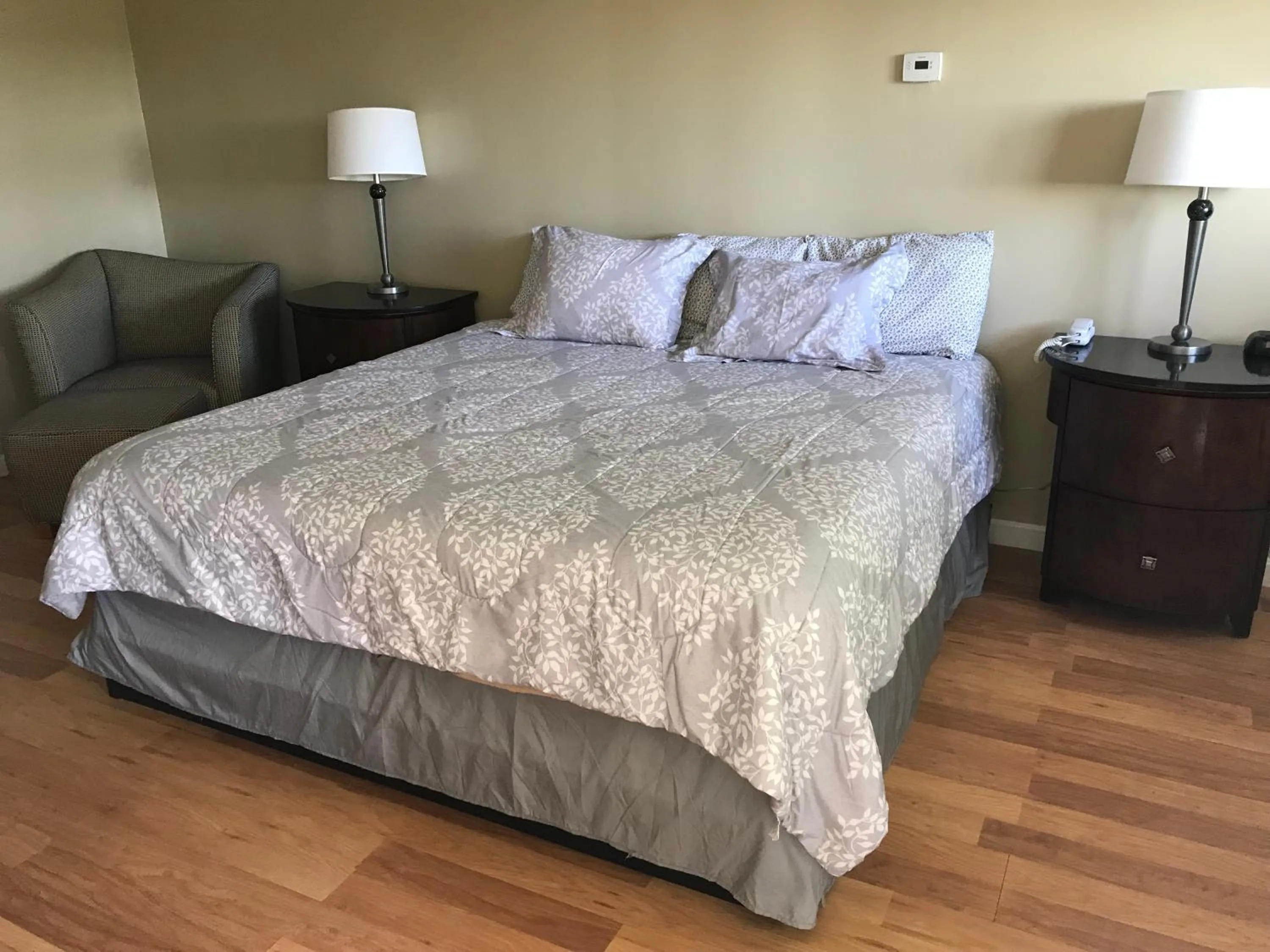 Bed in White Birches Motel