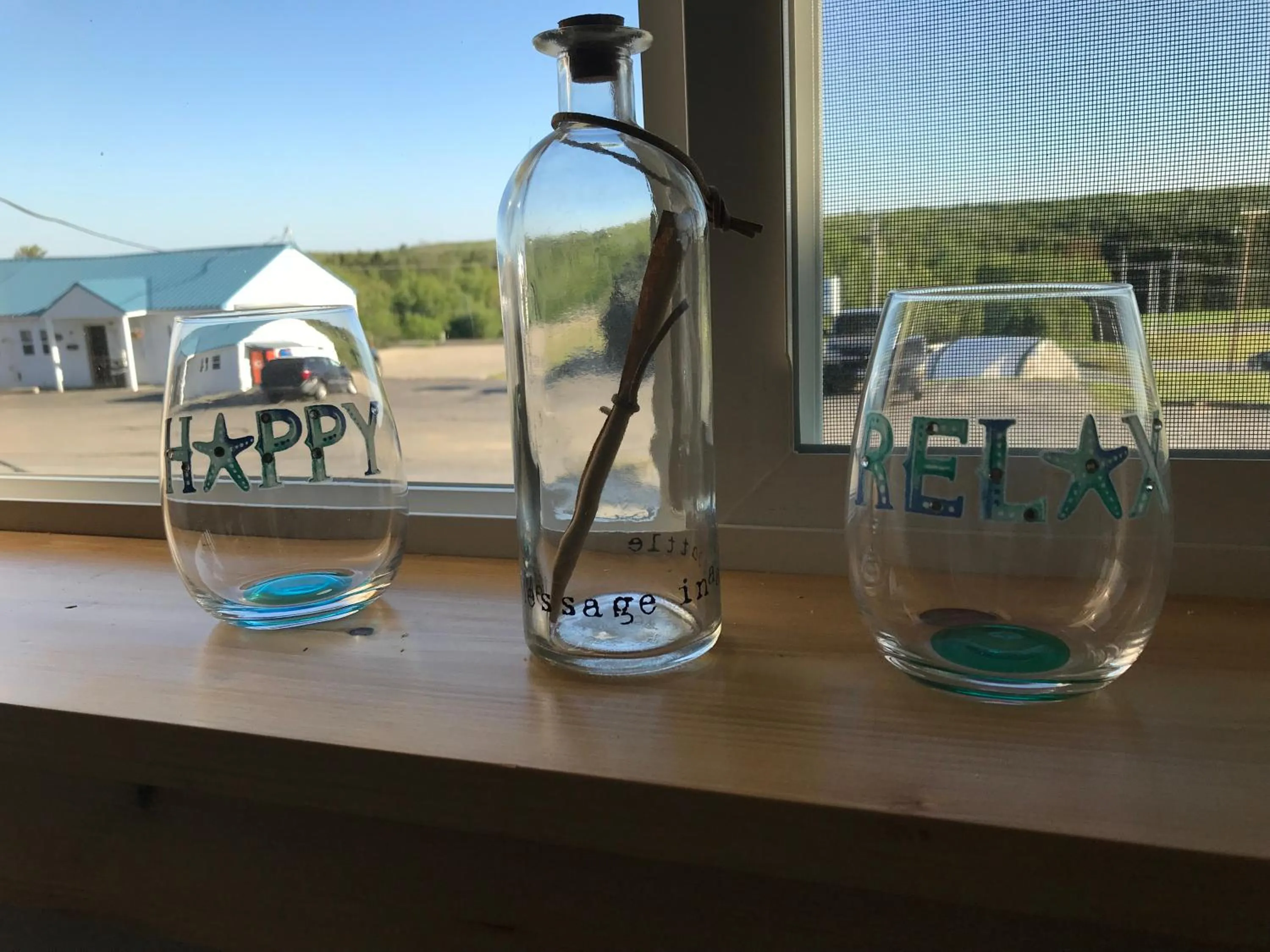 Decorative detail in White Birches Motel