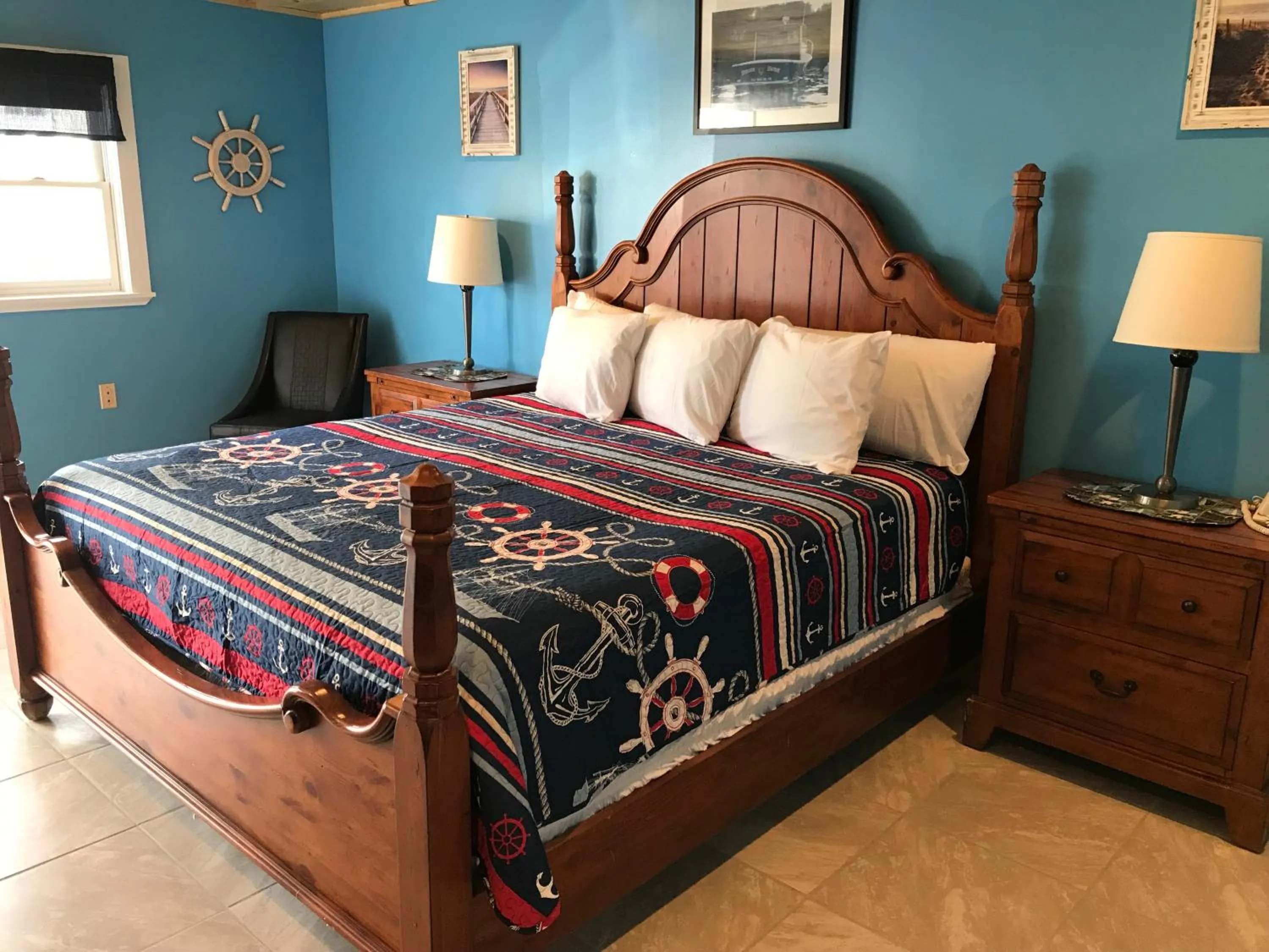 Bed in White Birches Motel