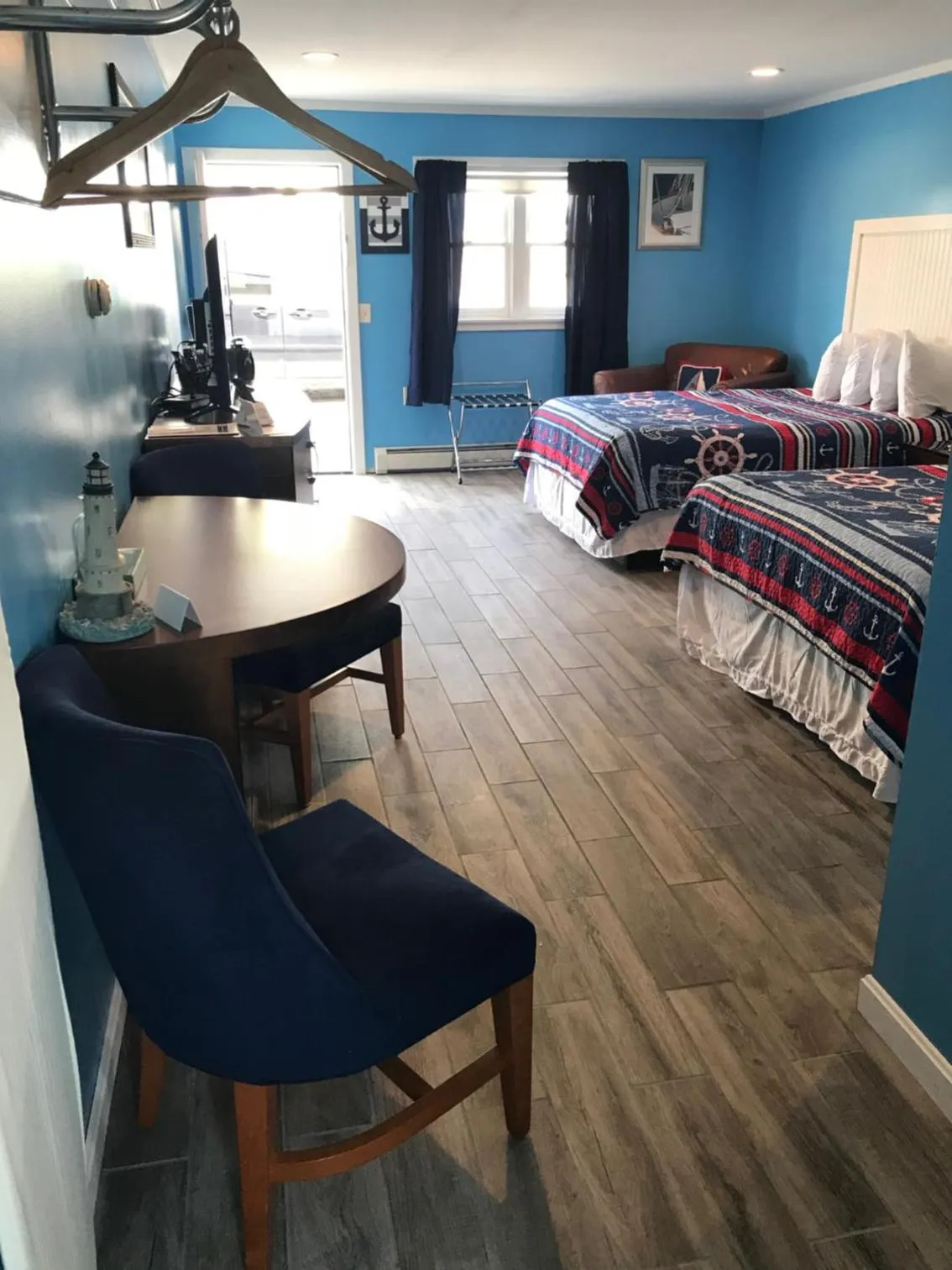 Bed in White Birches Motel