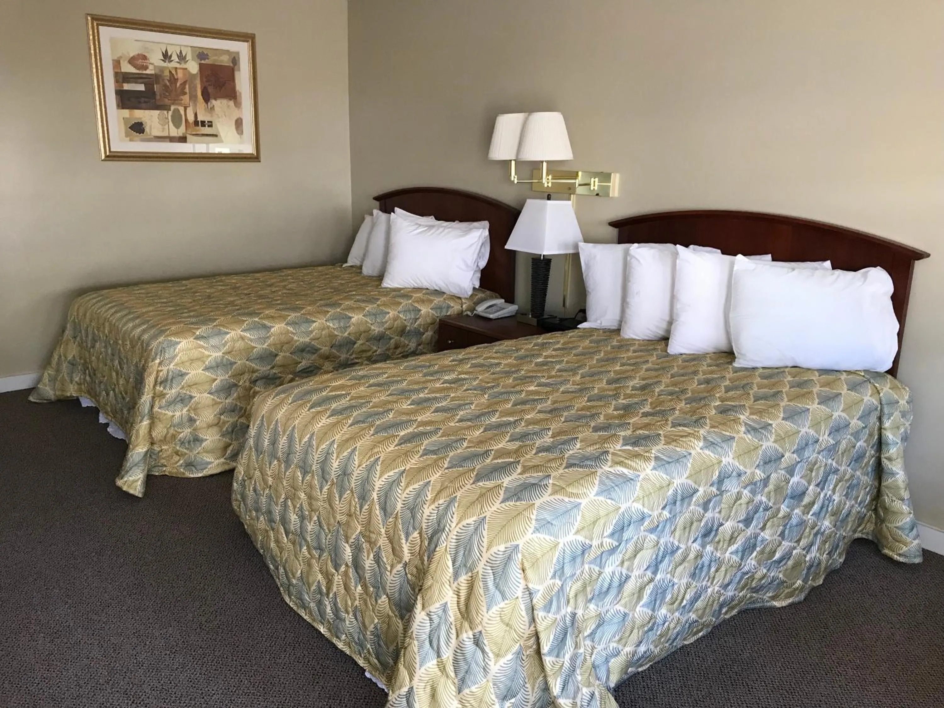 Bed in White Birches Motel