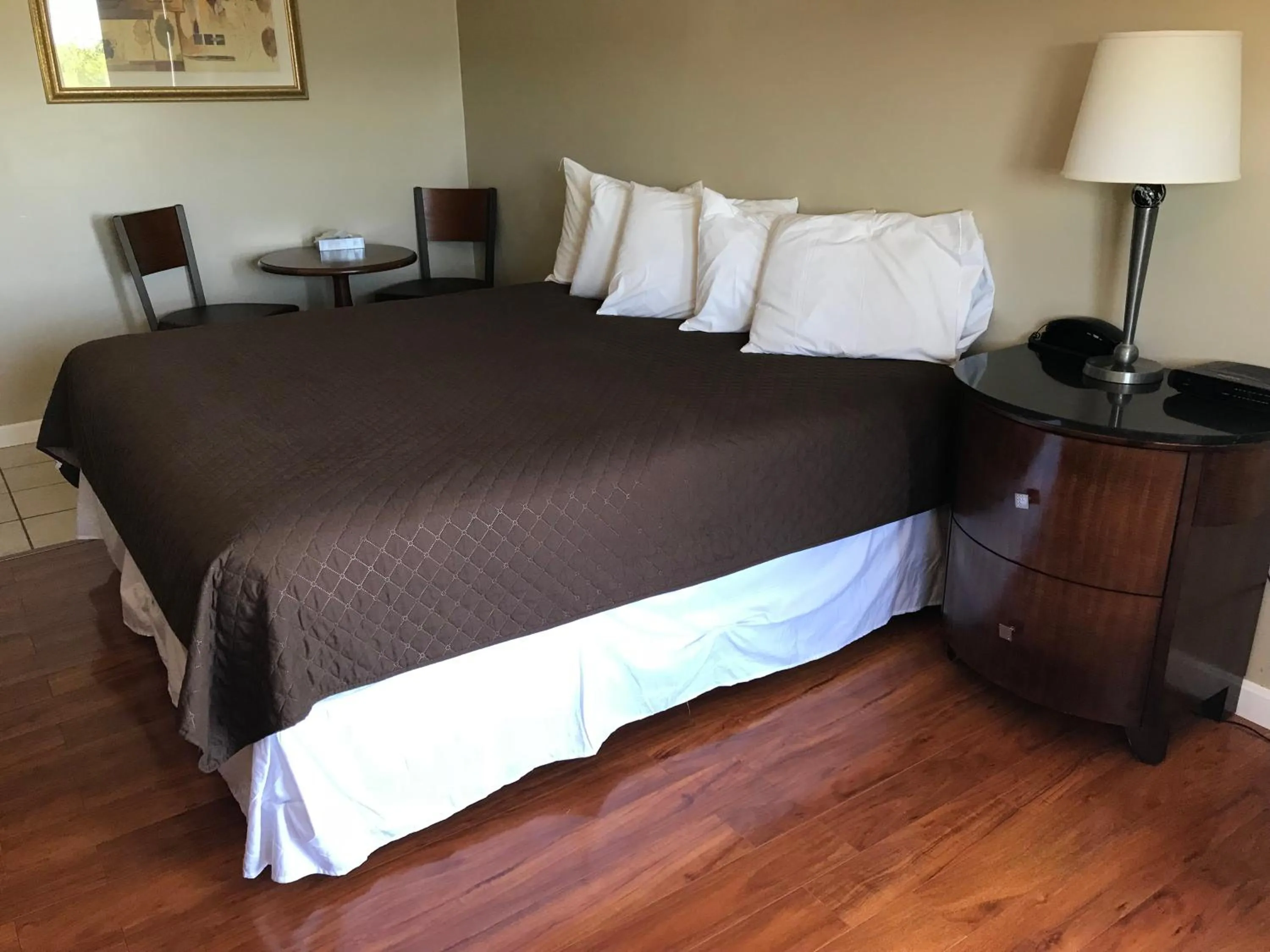 Bed in White Birches Motel