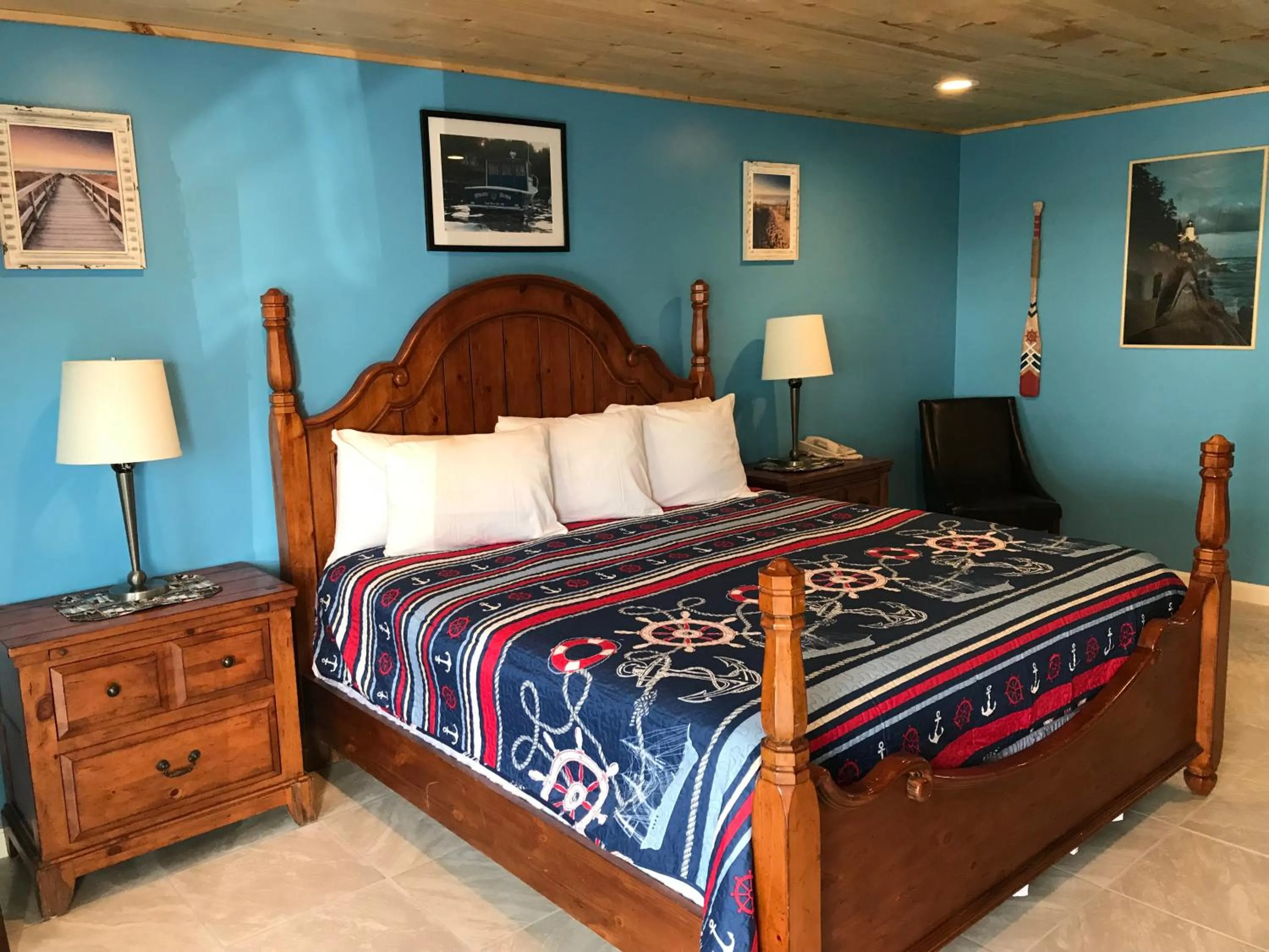 Bed in White Birches Motel