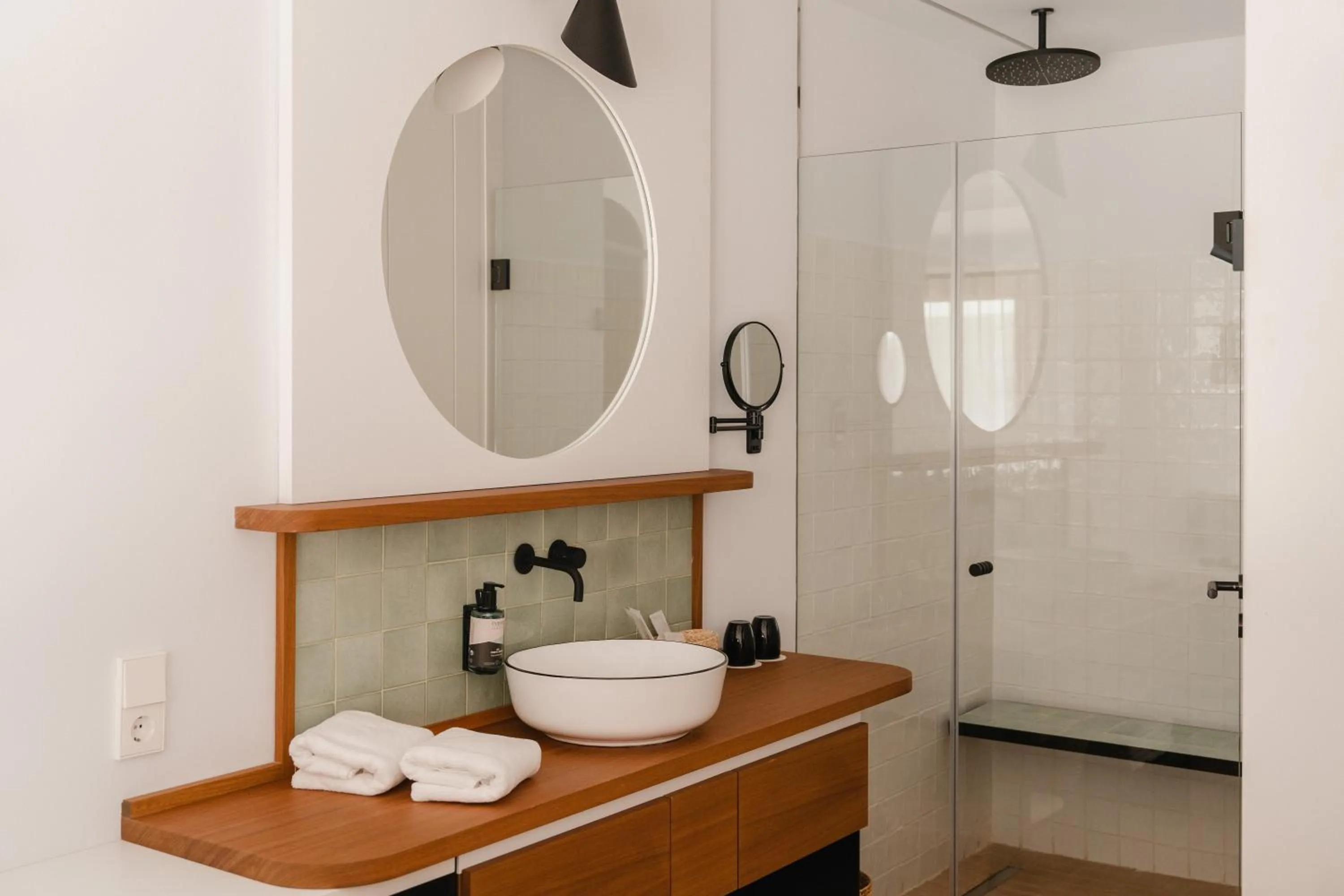 Shower in Boutique Hotel Villa Salvador - Adults Only by Fimedhotels
