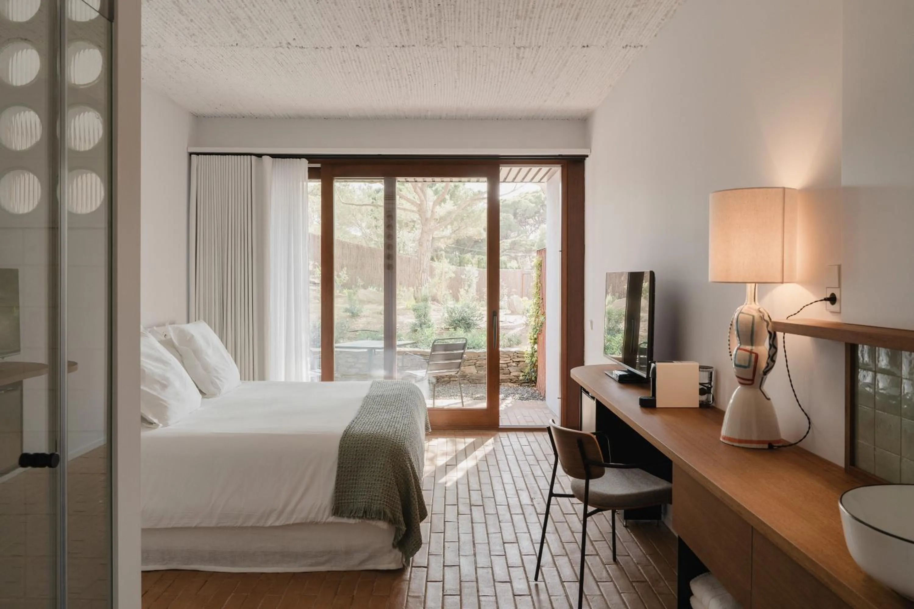 Bed in Boutique Hotel Villa Salvador - Adults Only by Fimedhotels