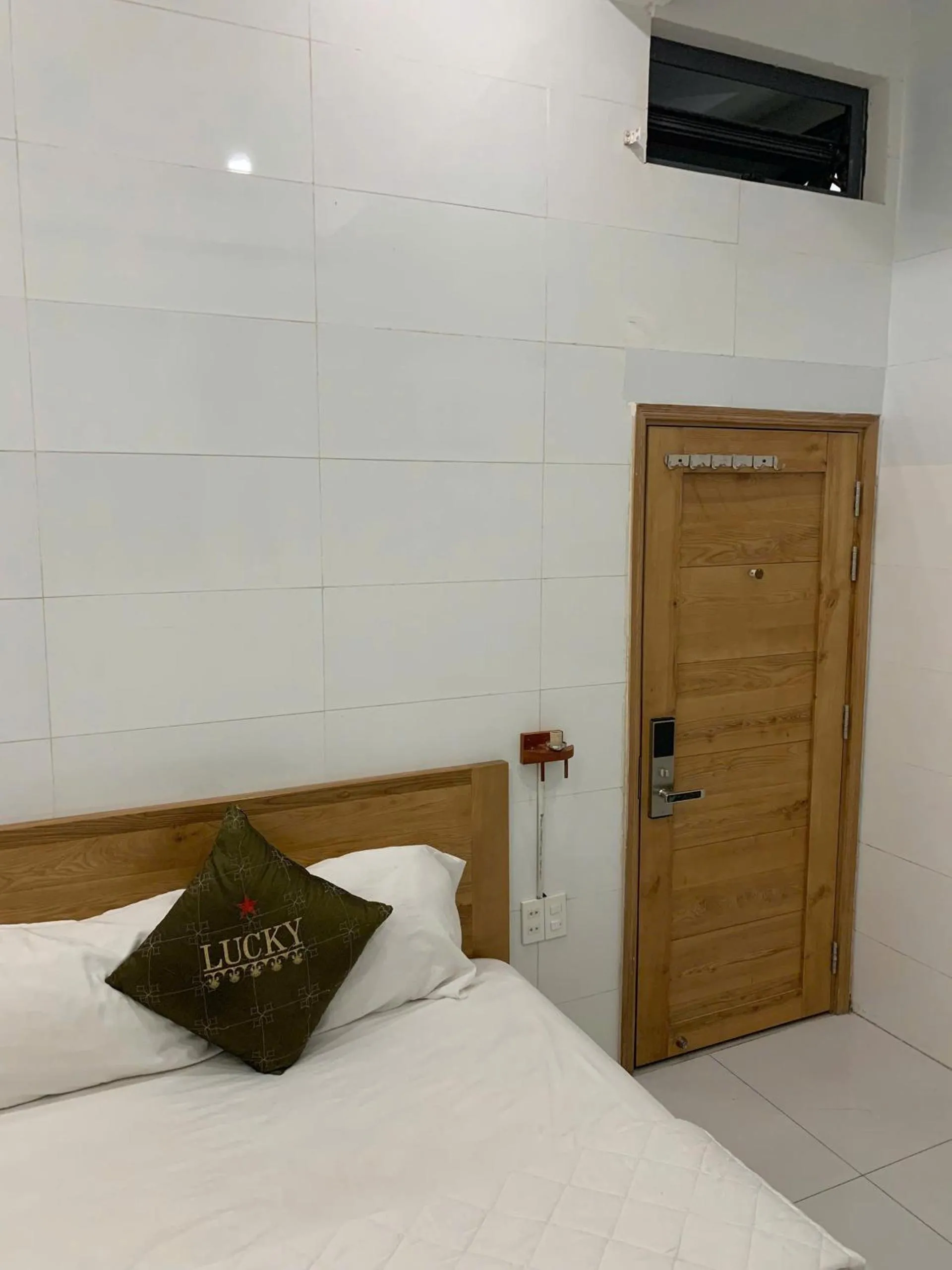 Bed in LUCKY HOTEL LIEN PHUONG