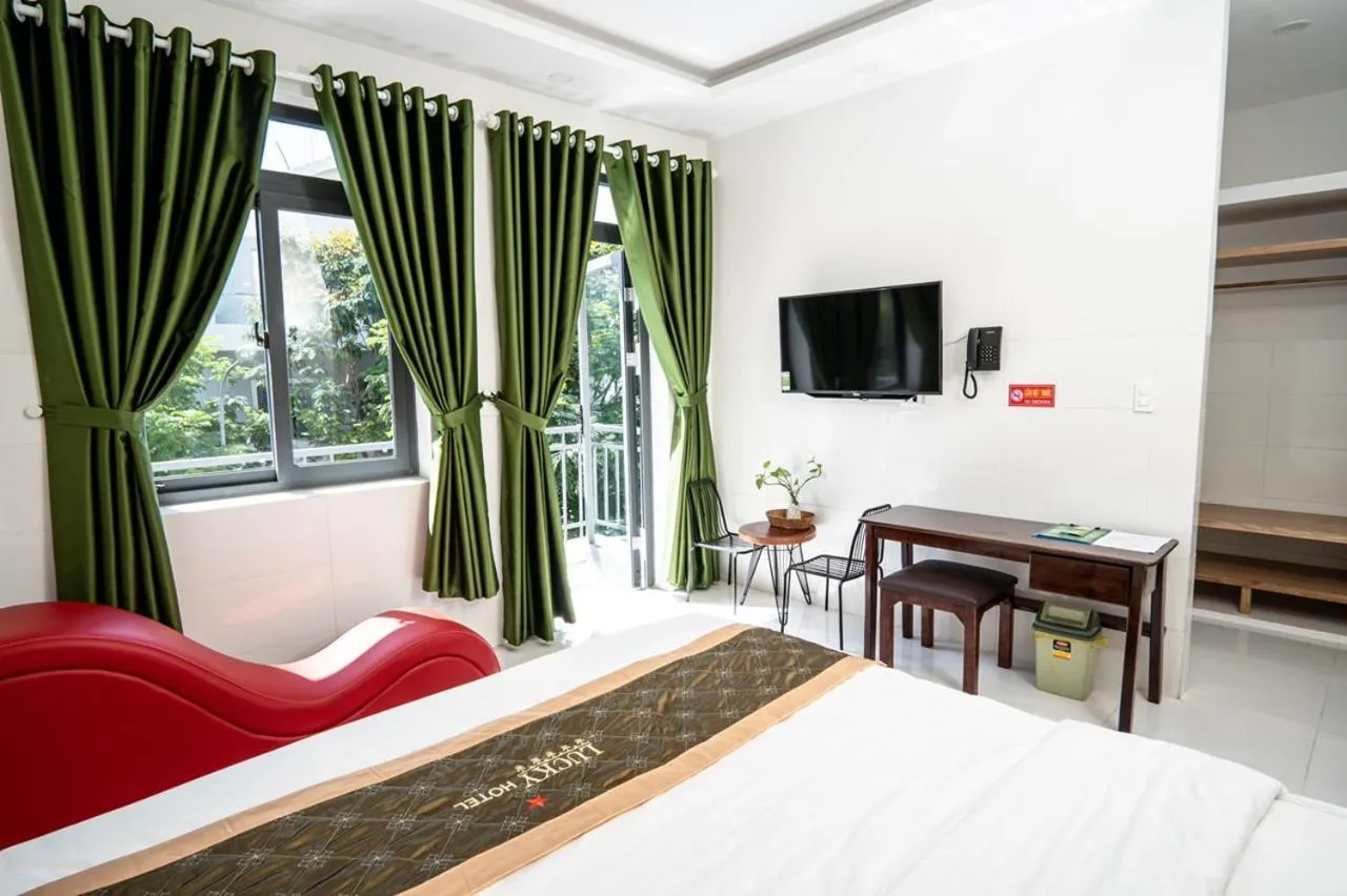 Bed in LUCKY HOTEL LIEN PHUONG