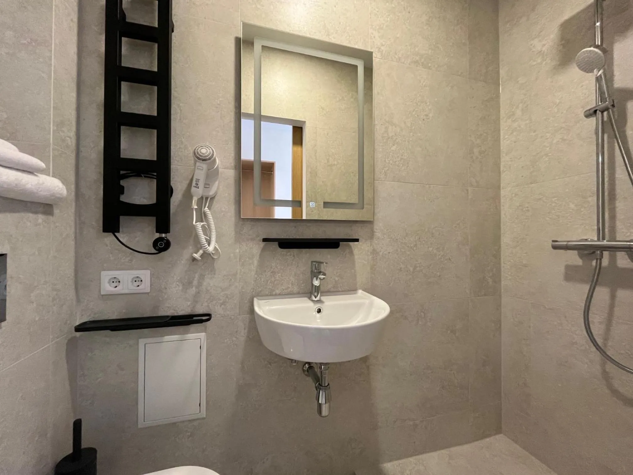 Hotel - cafe Naujoji Akmenė