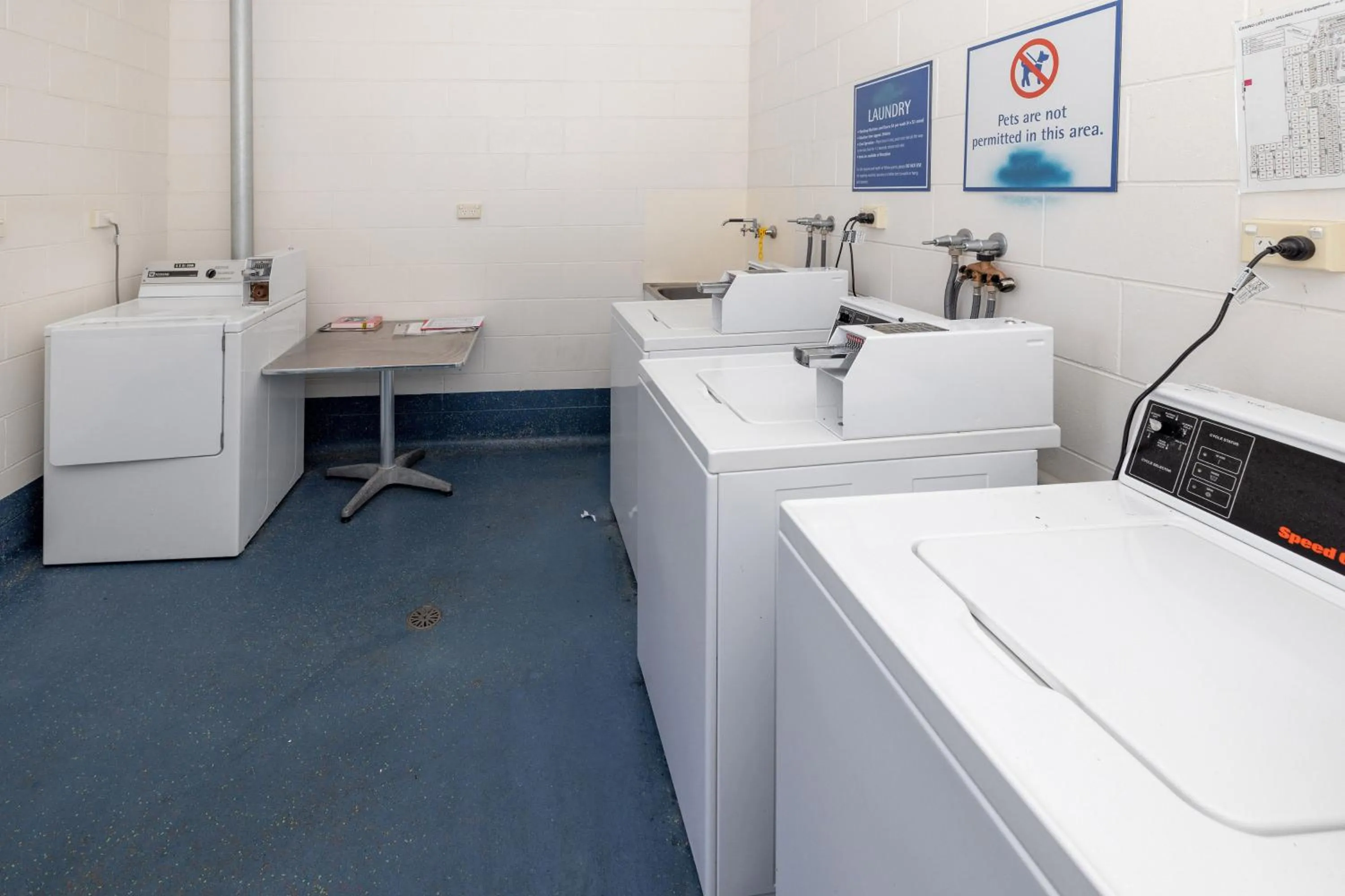 laundry in BIG4 Casino Holiday Park