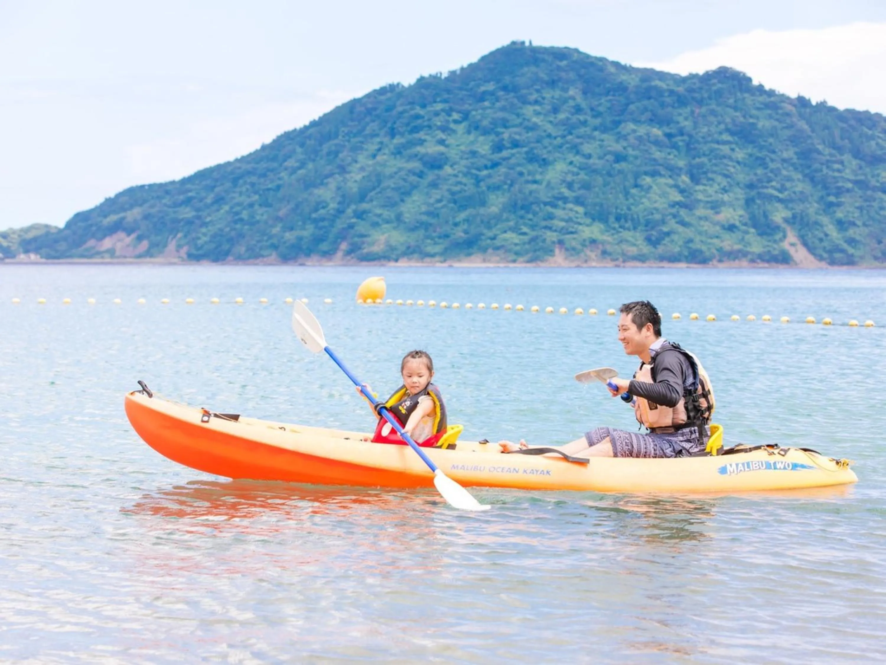 Canoeing in Nichinankaigan Nango Prince Hotel