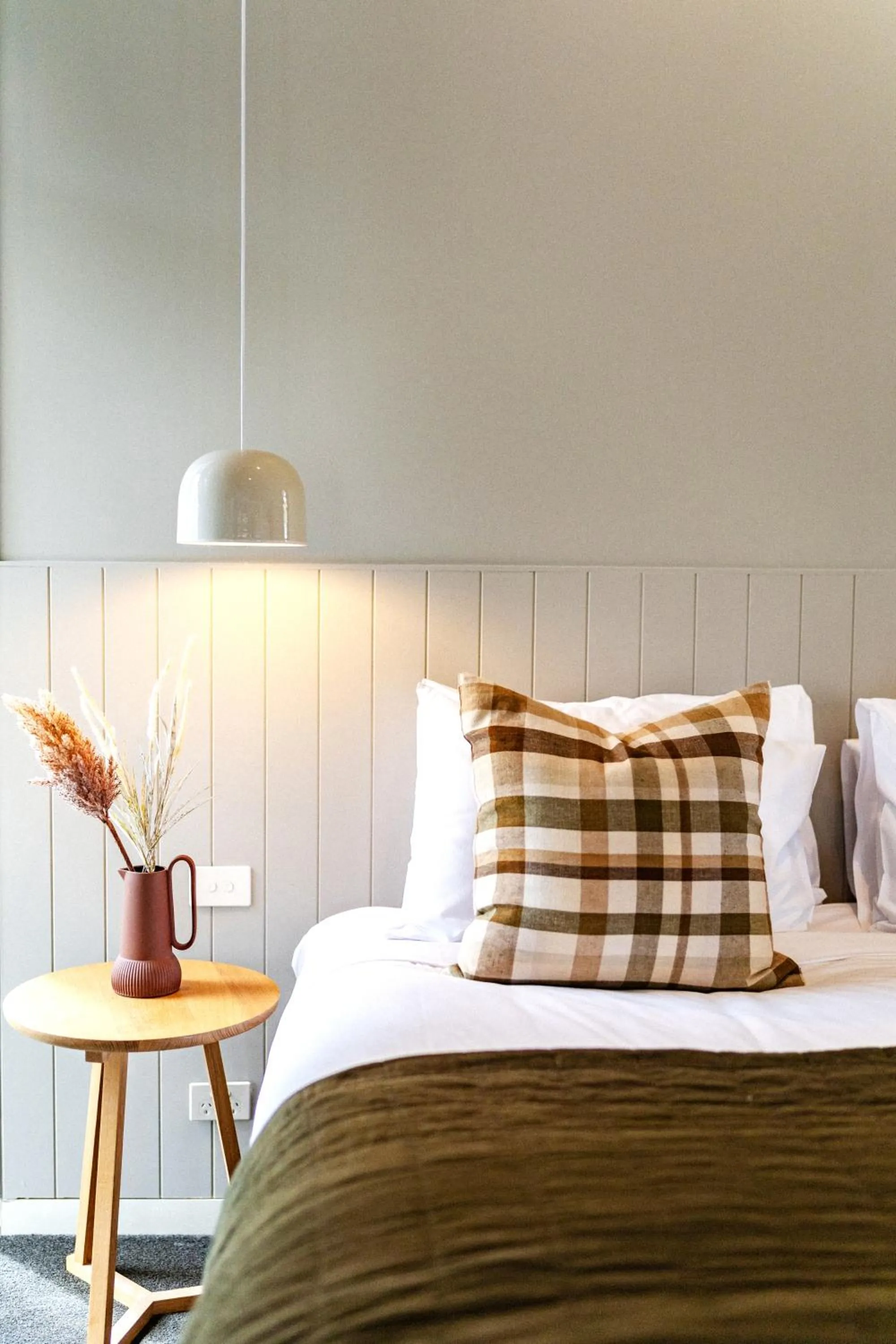 Bed in Hepburn Spa Retreat