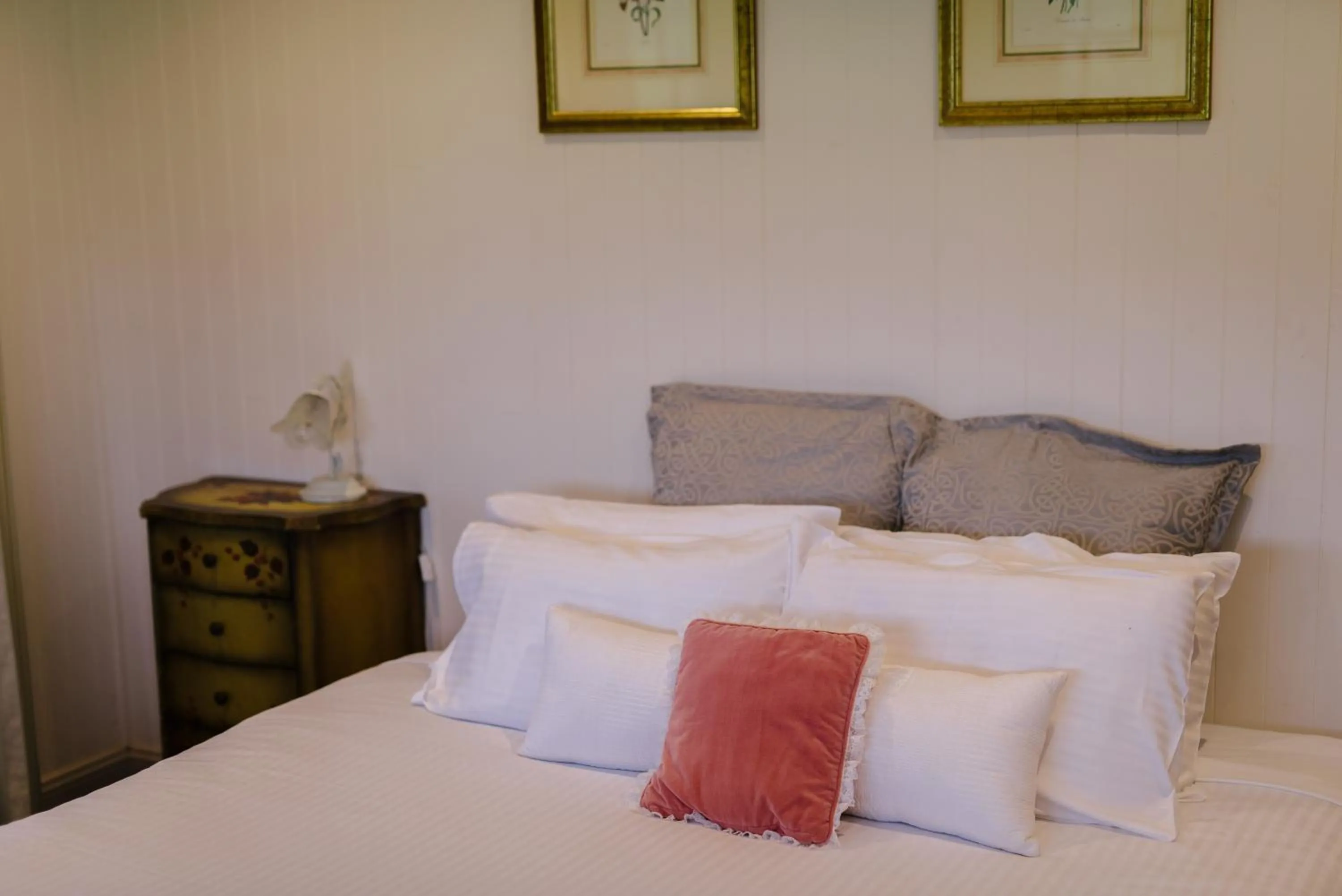 Bed in Hanging Tree Wines
