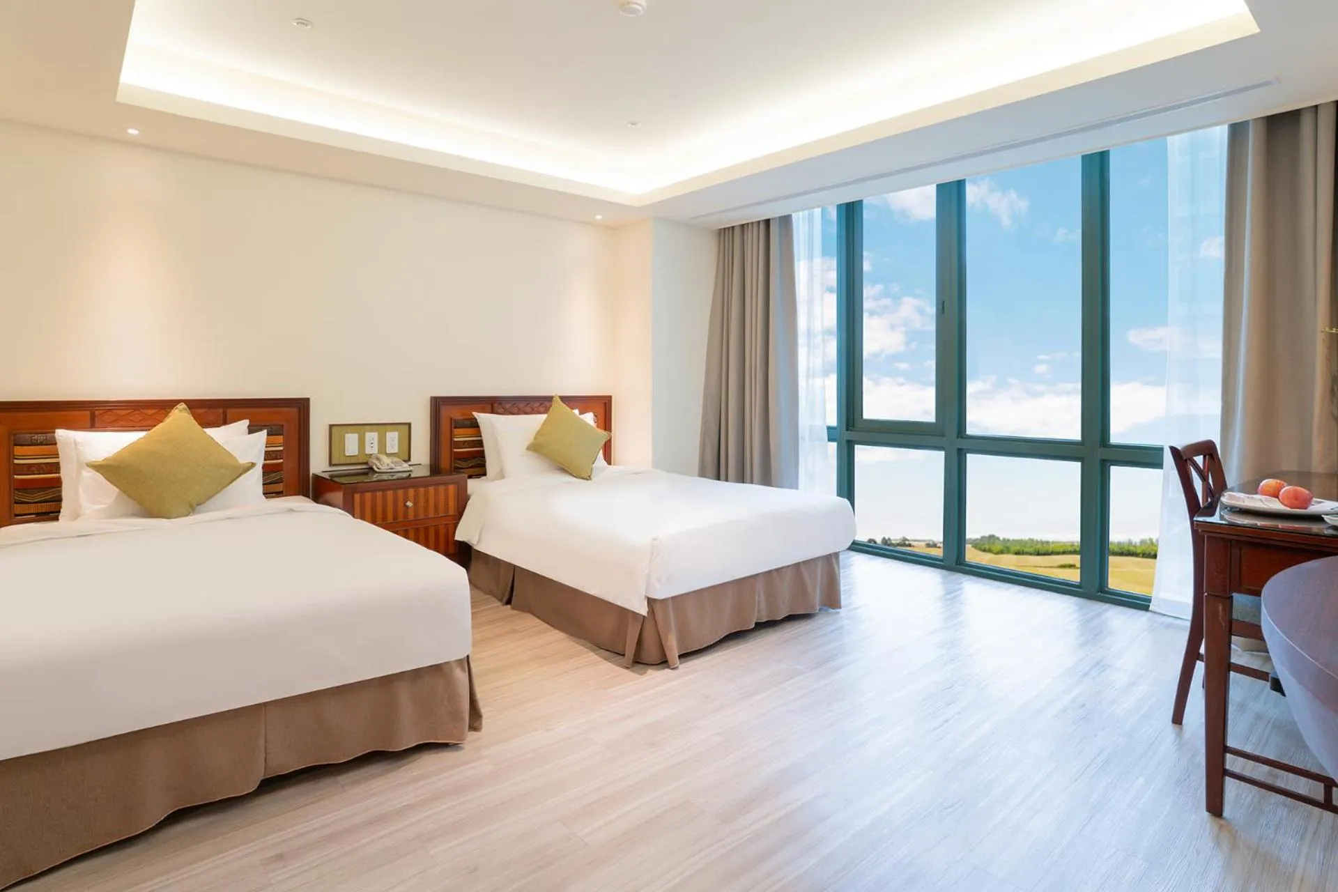 Photo of the whole room, Bed in Formosan Naruwan Hotel