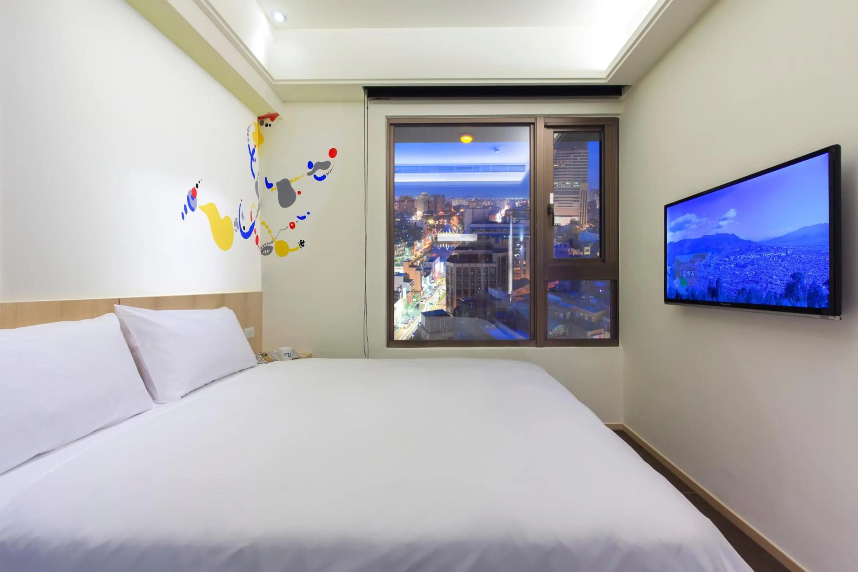 Photo of the whole room, Bed in Hotel MU