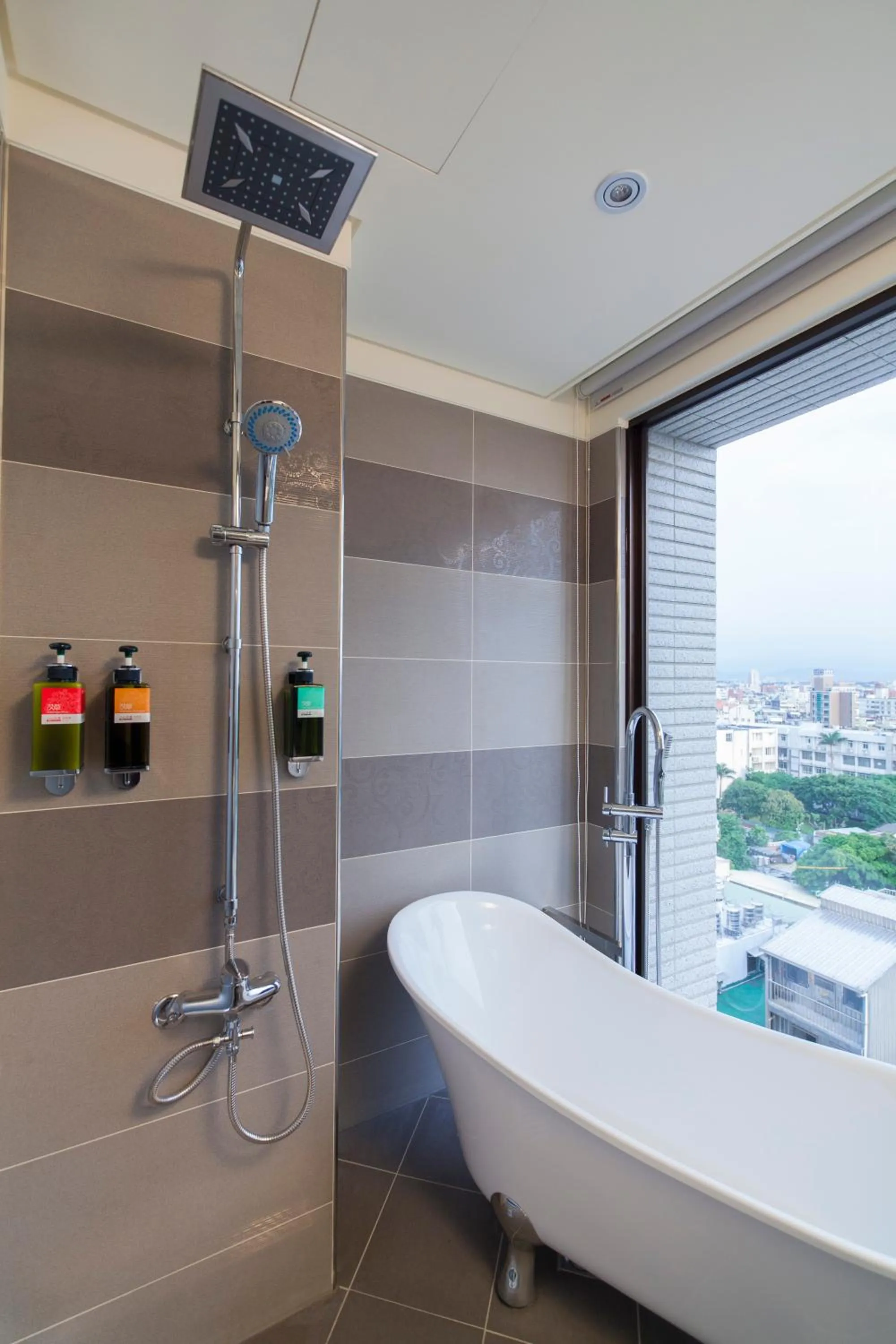 Bathroom in Hotel MU