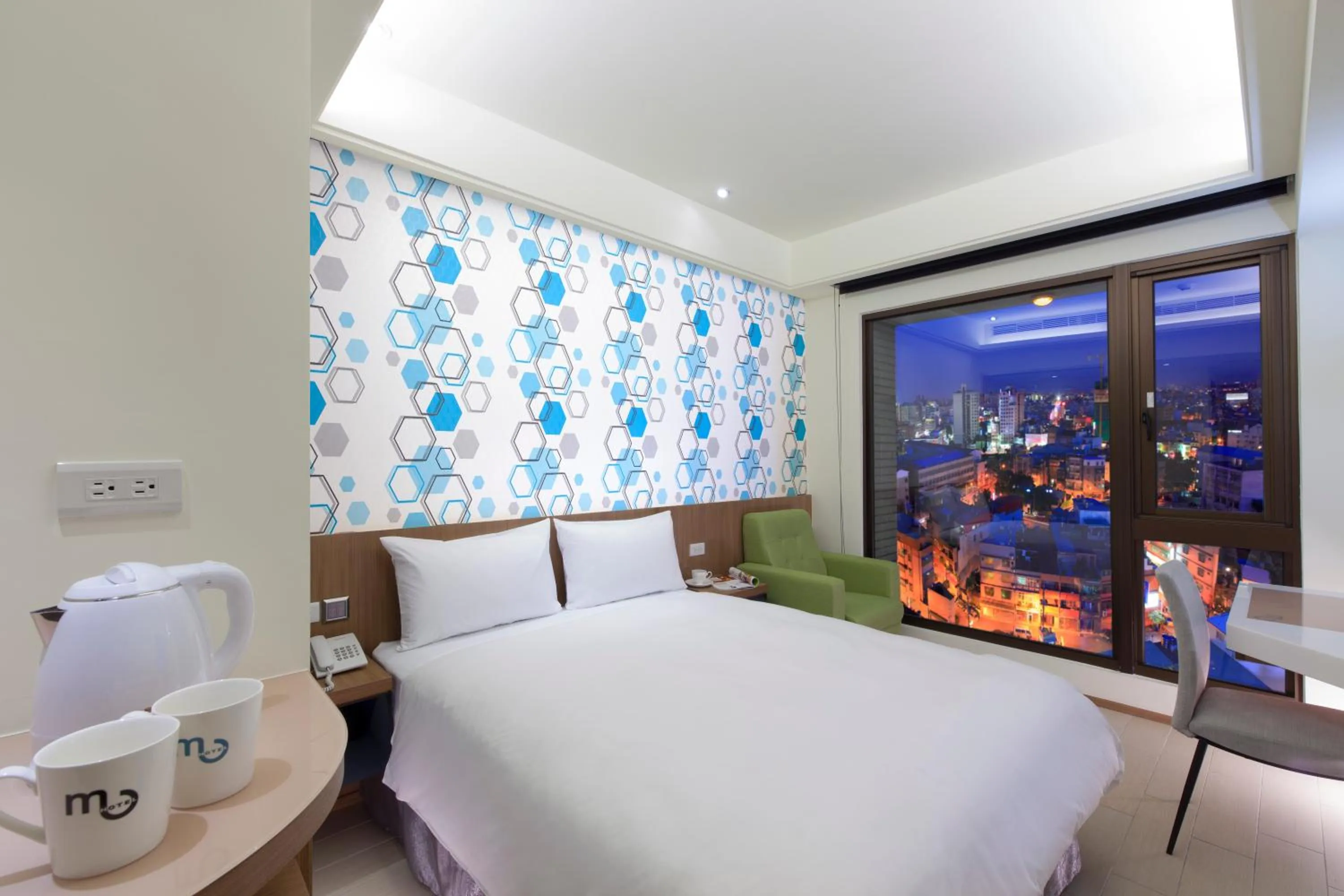 Photo of the whole room, Bed in Hotel MU