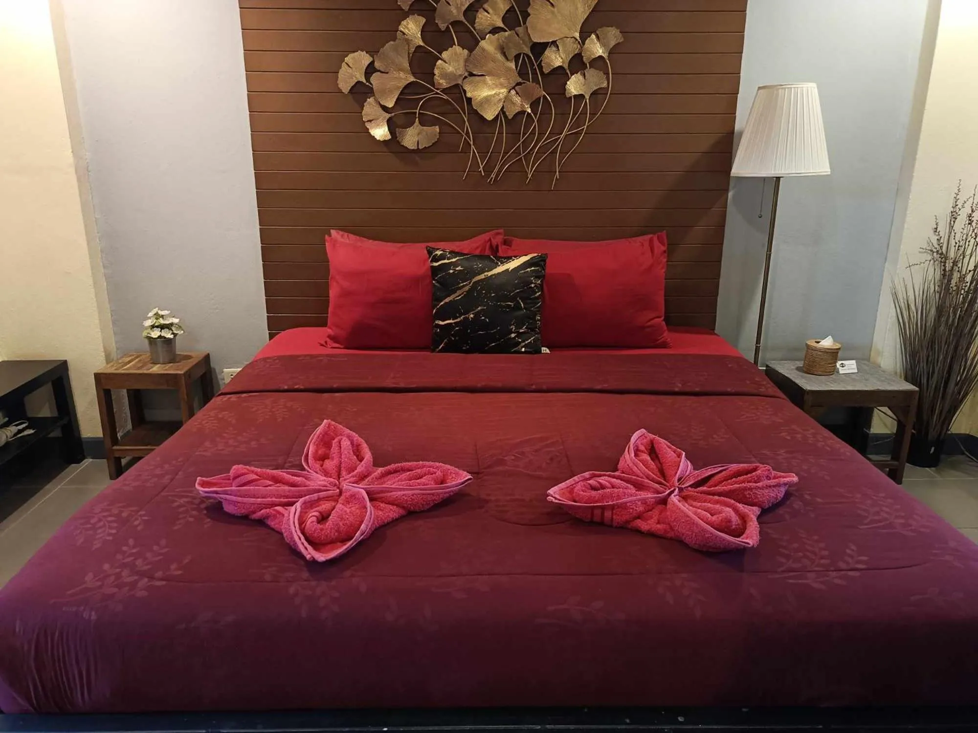 Bed in Baan Baimai Boutique Room