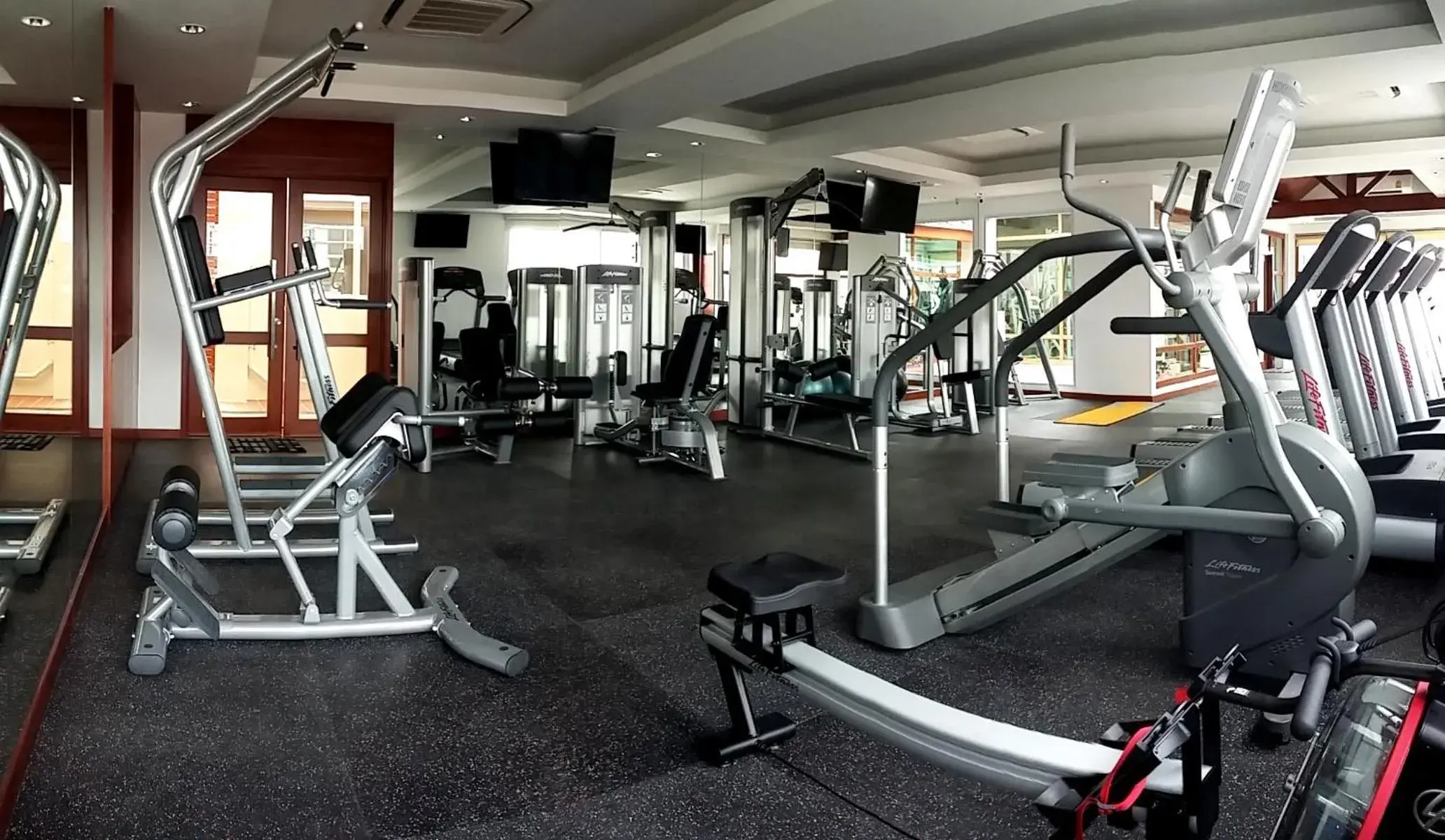 Fitness centre/facilities in Lao Plaza Hotel Fitness centre/facilities in Lao Plaza Hotel