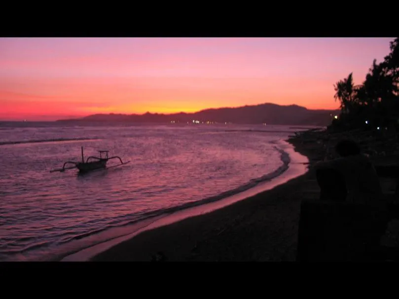 Beach in Elephant House and Bungalows Gili Air