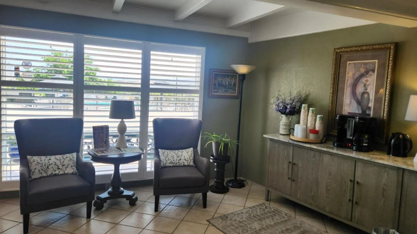 Lobby or reception in The View Motel